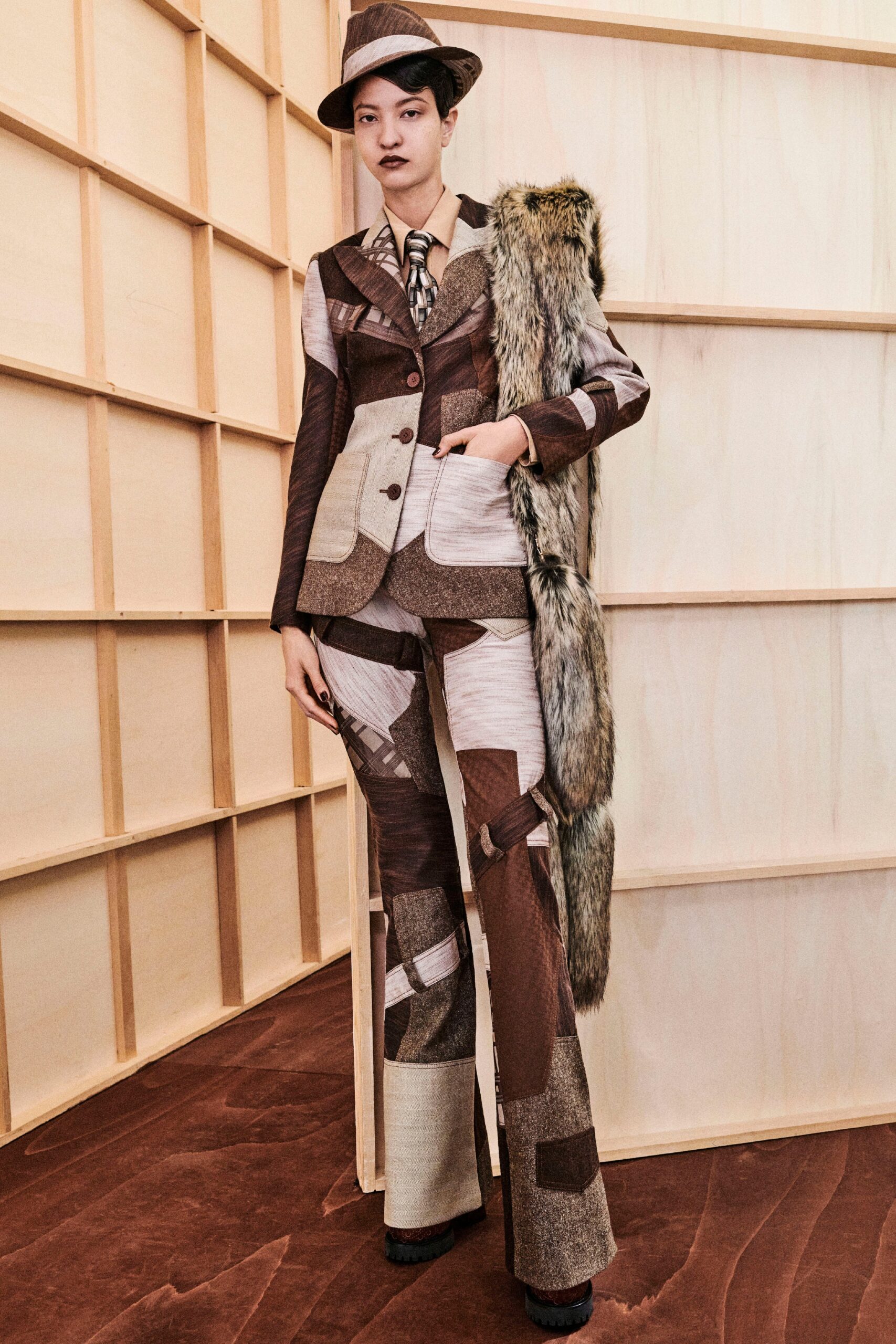 Moschino F/W 23 Menswear Look 1