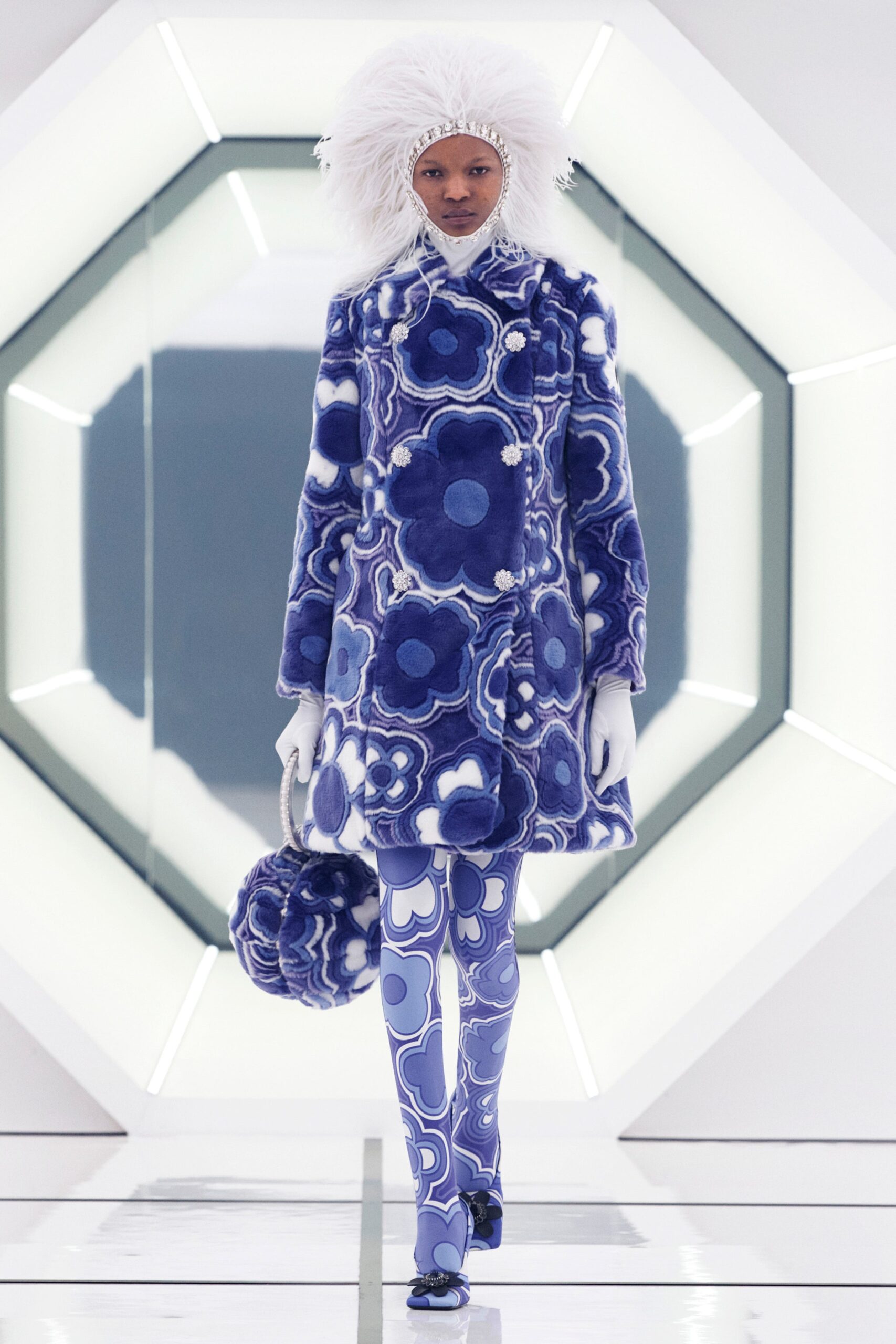 Moncler 8 Richard Quinn F/W 20 Look 2
