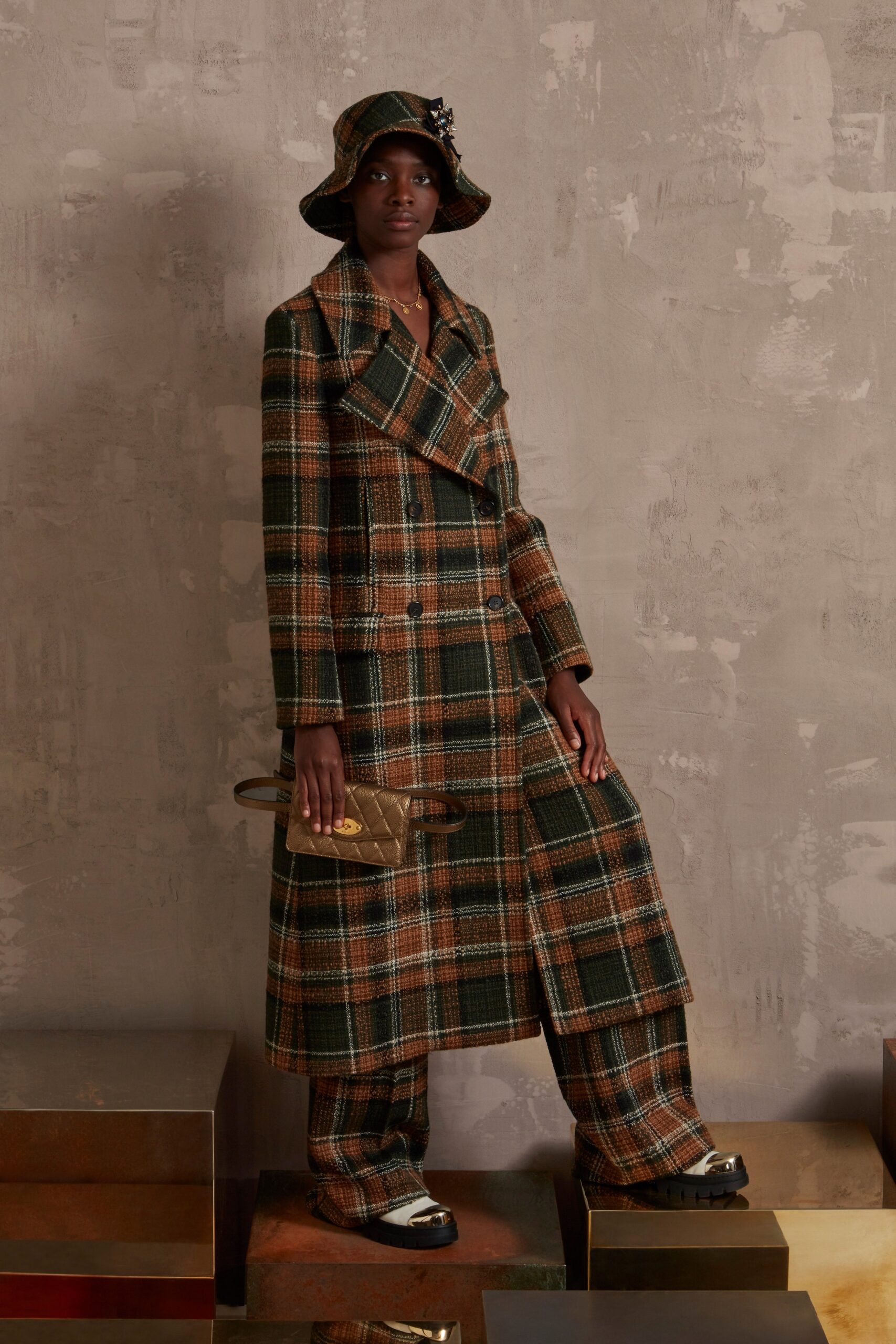 Mulberry F/W 20 Look 2
