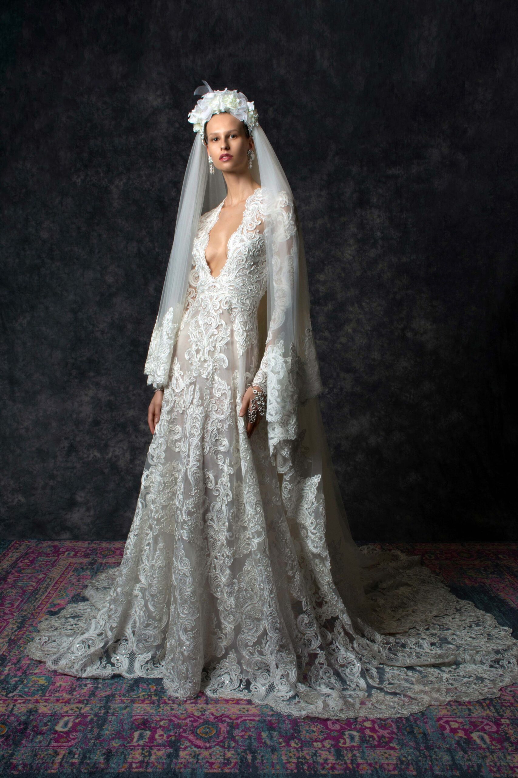 Naeem Khan S/S 20 Bridal Look 2