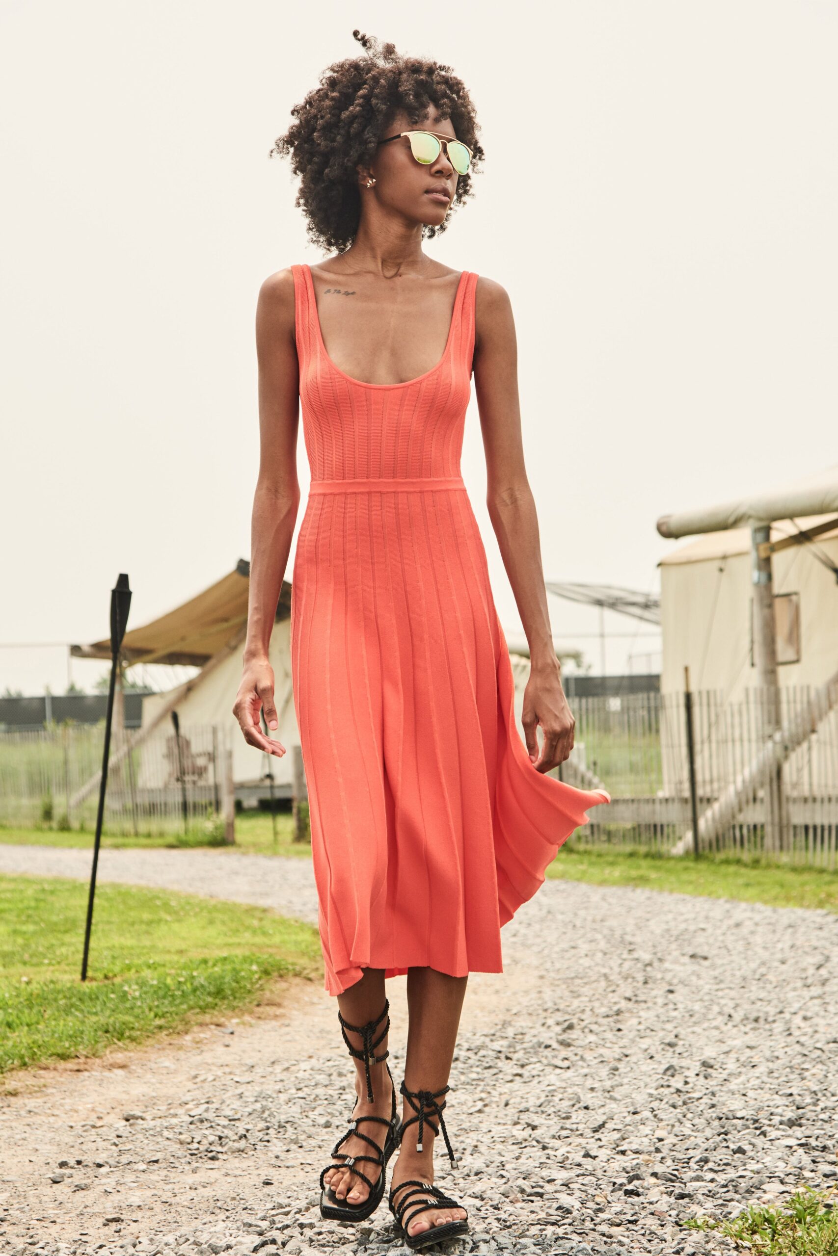Nicole Miller Resort 22 Look 2