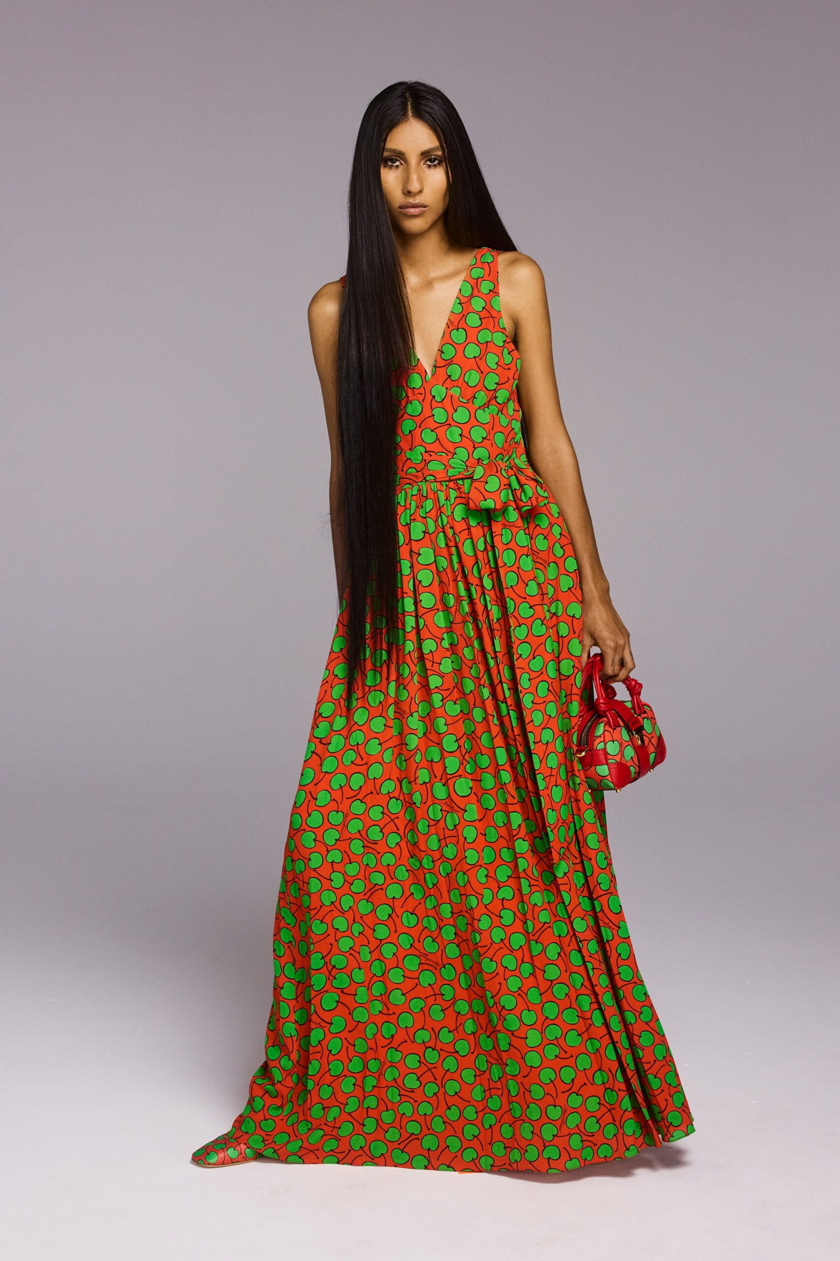 Moschino Resort 23 Look 2