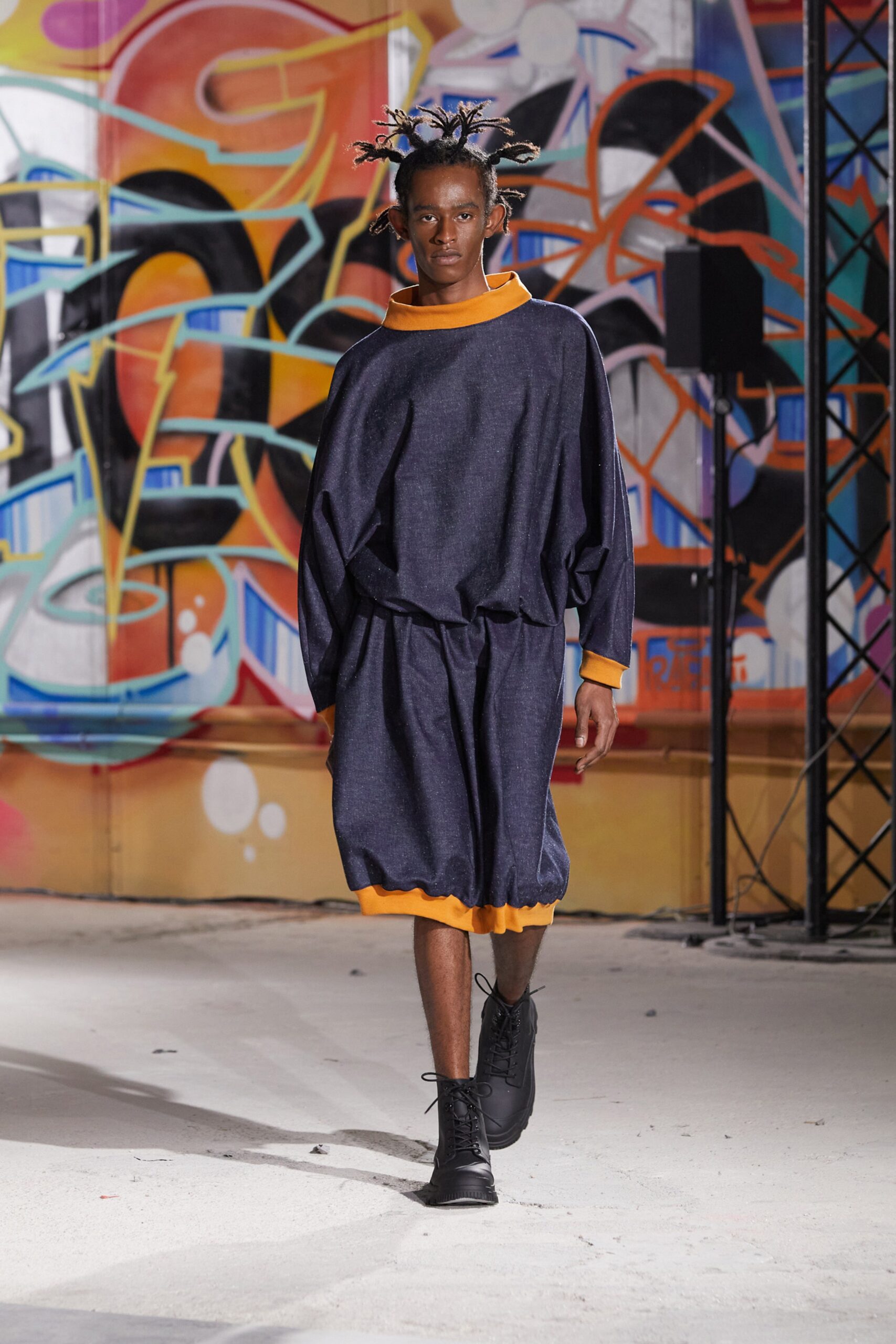 Mossi F/W 23 Look 2