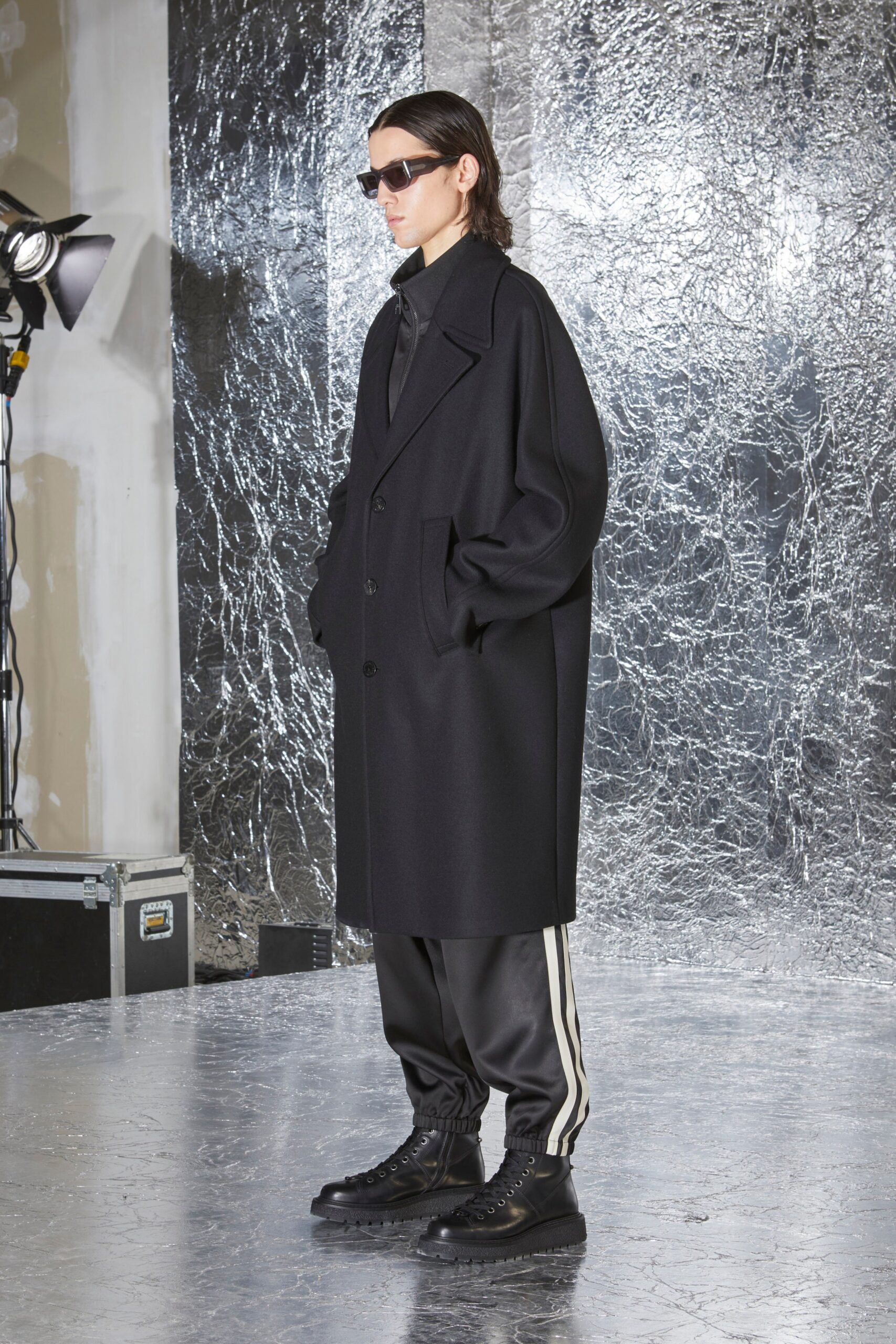 Neil Barrett F/W 23 Menswear Look 2