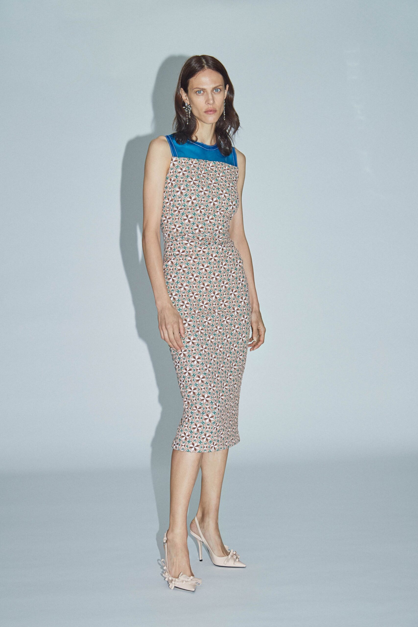 No. 21 Resort 19 Look 2
