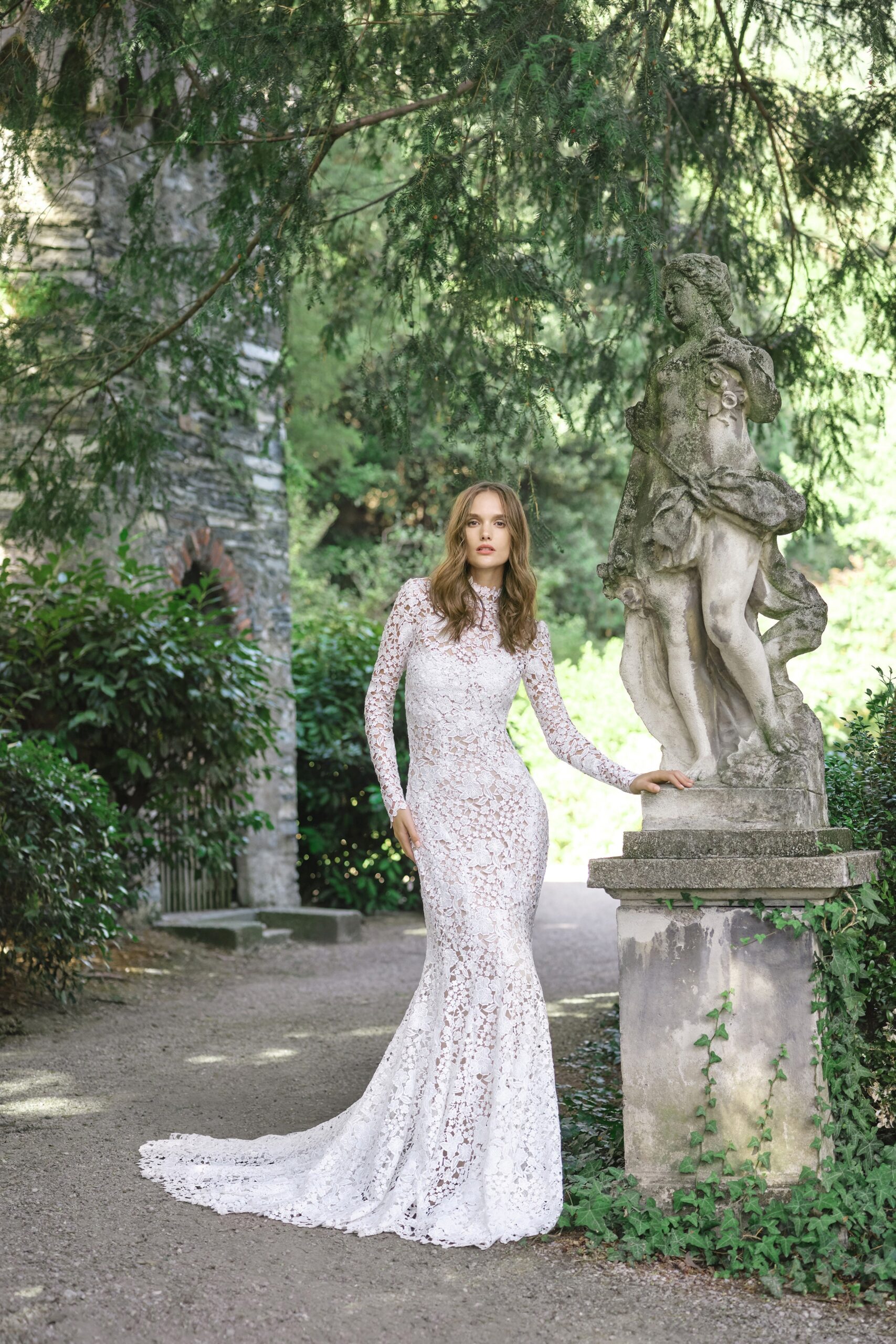 Monique Lhuillier F/W 20 Bridal Look 3
