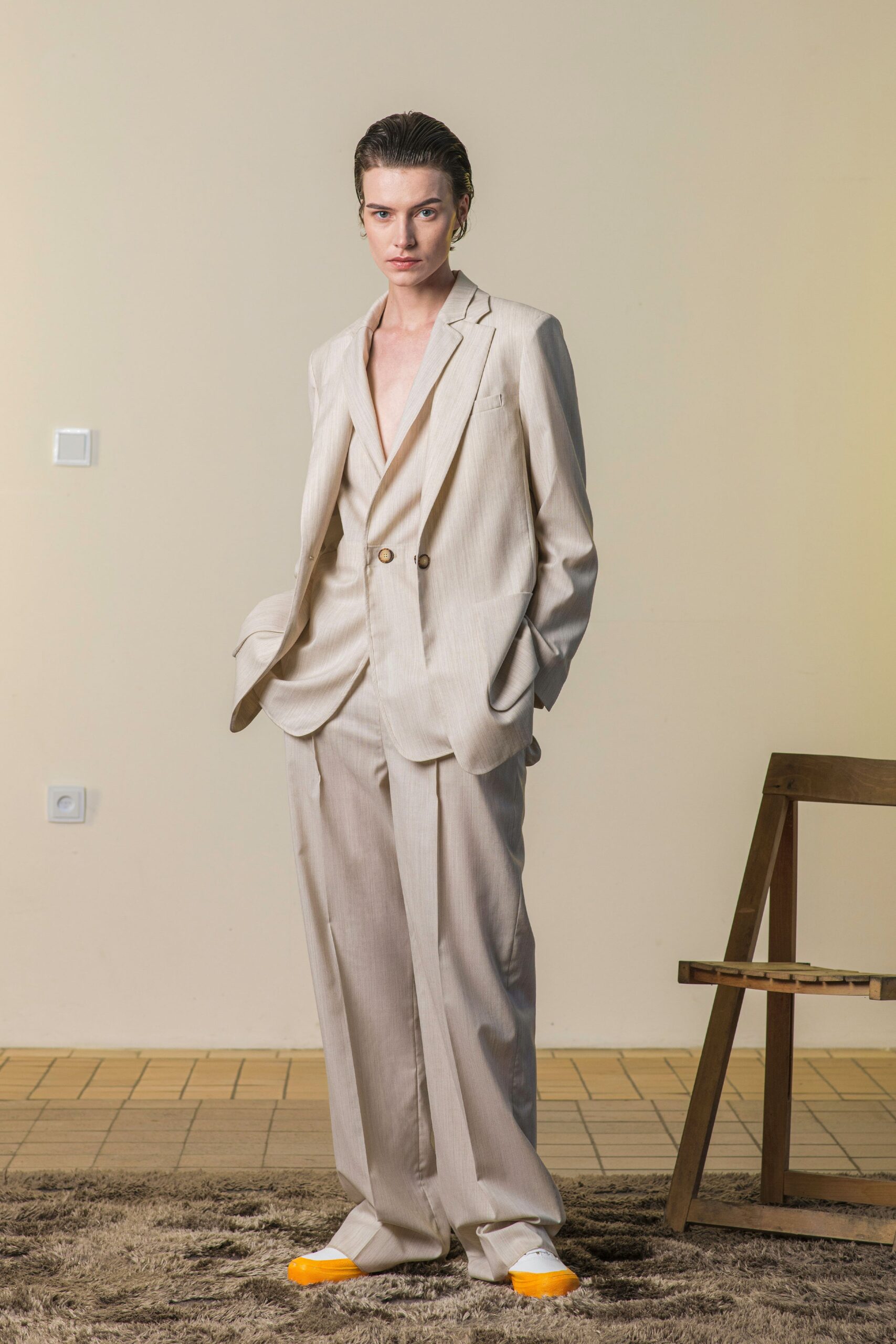 Nehera Resort 22 Look 3