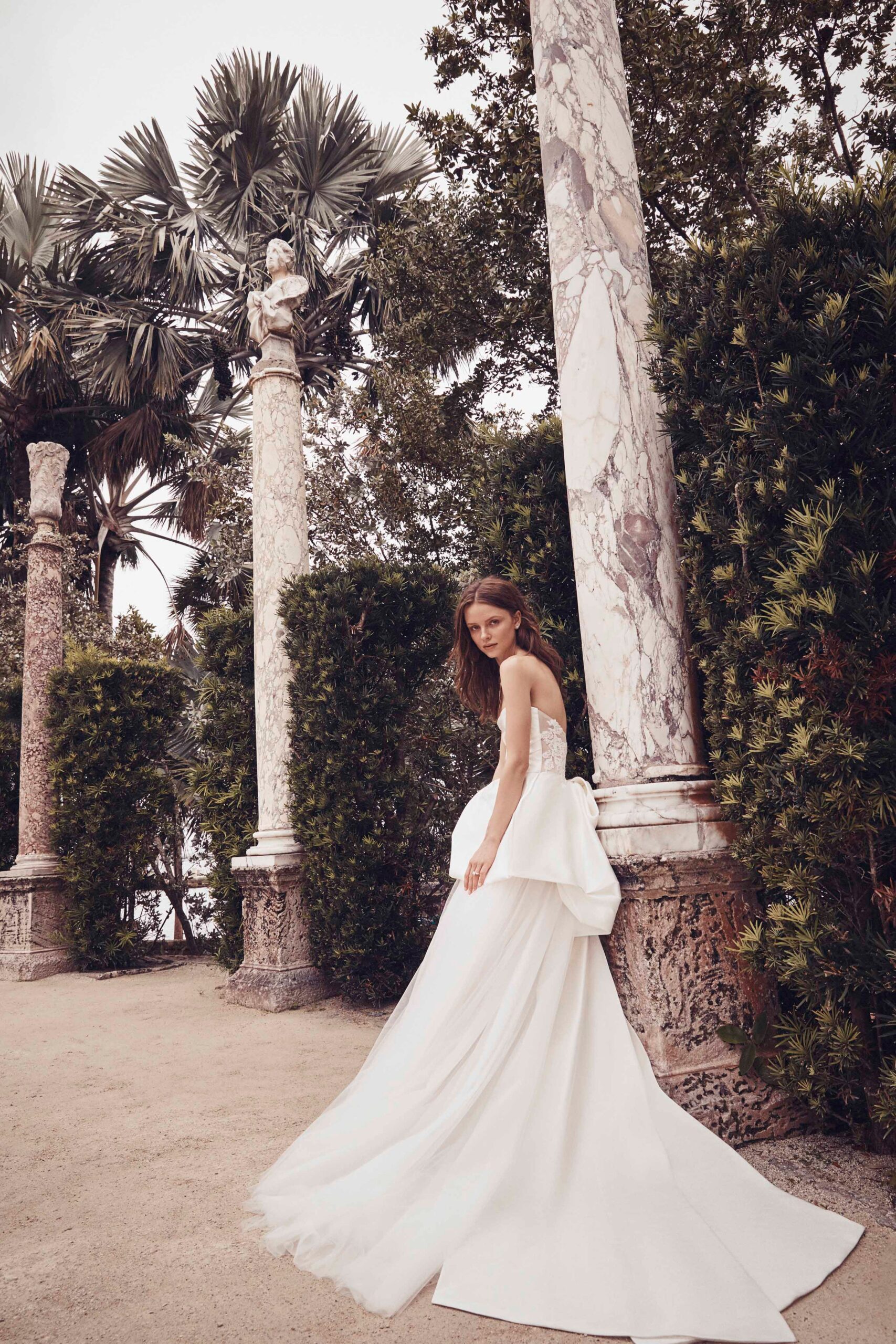 Monique Lhuillier S/S 20 Bridal Look 4
