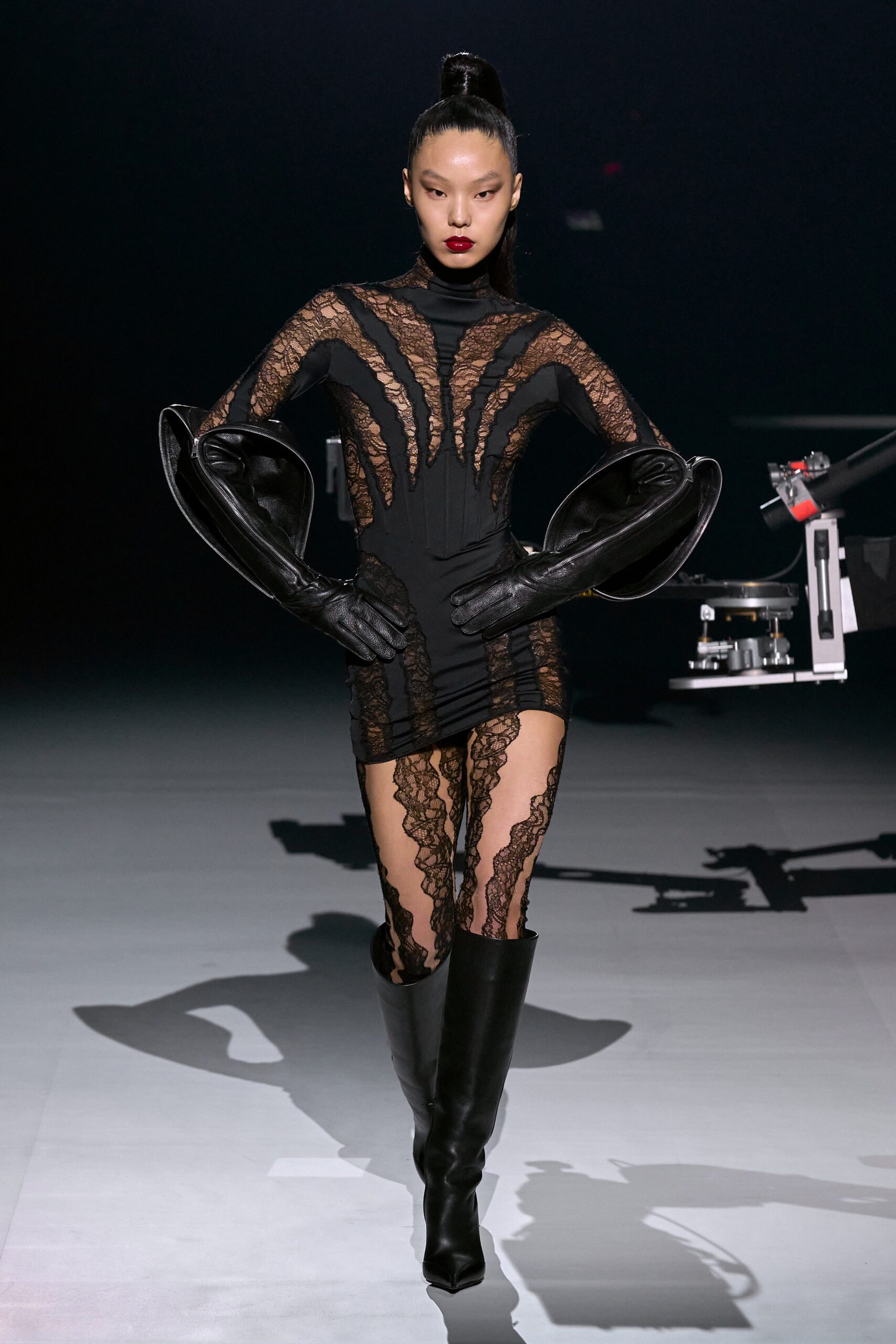 Mugler F/W 22 Look 4