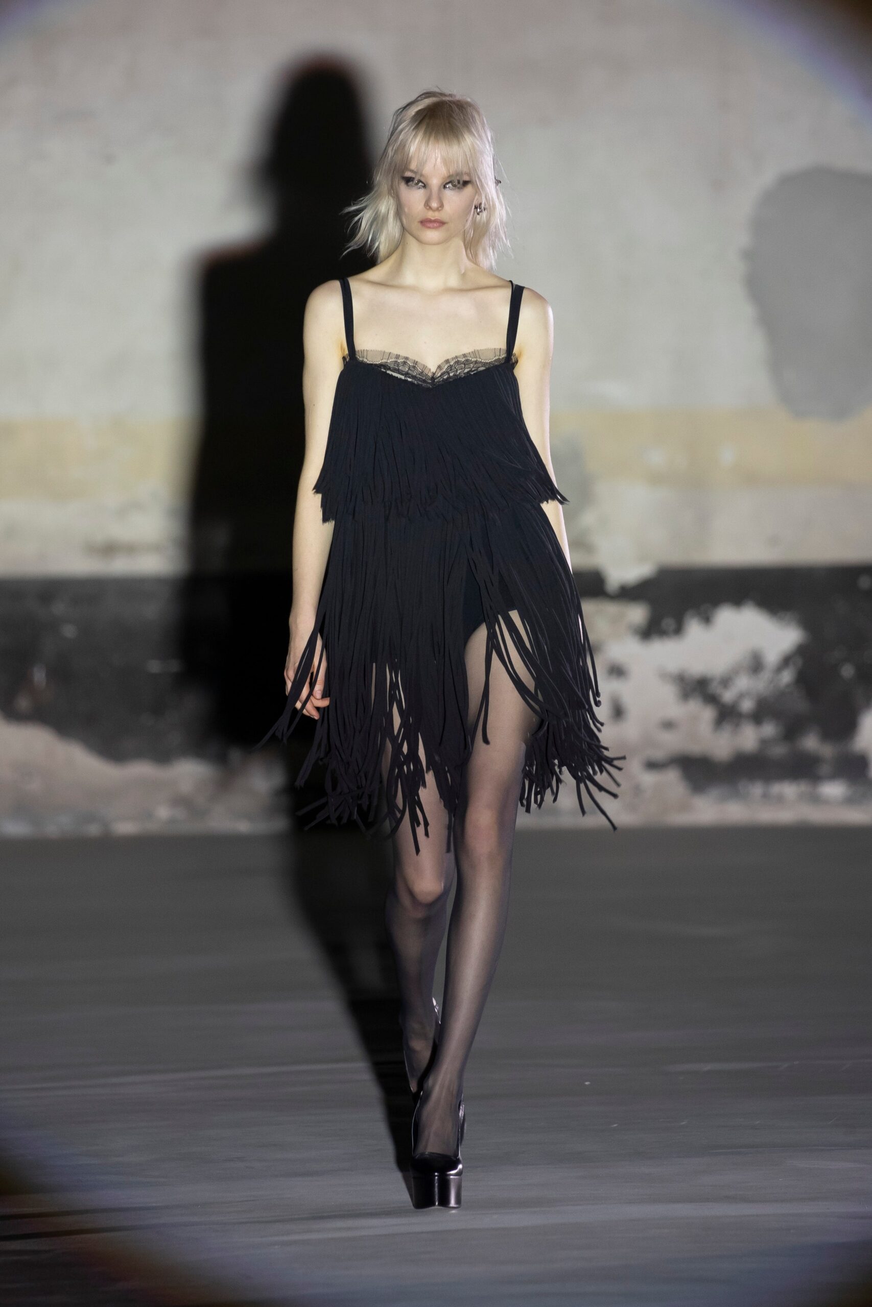 No. 21 F/W 21 Look 5