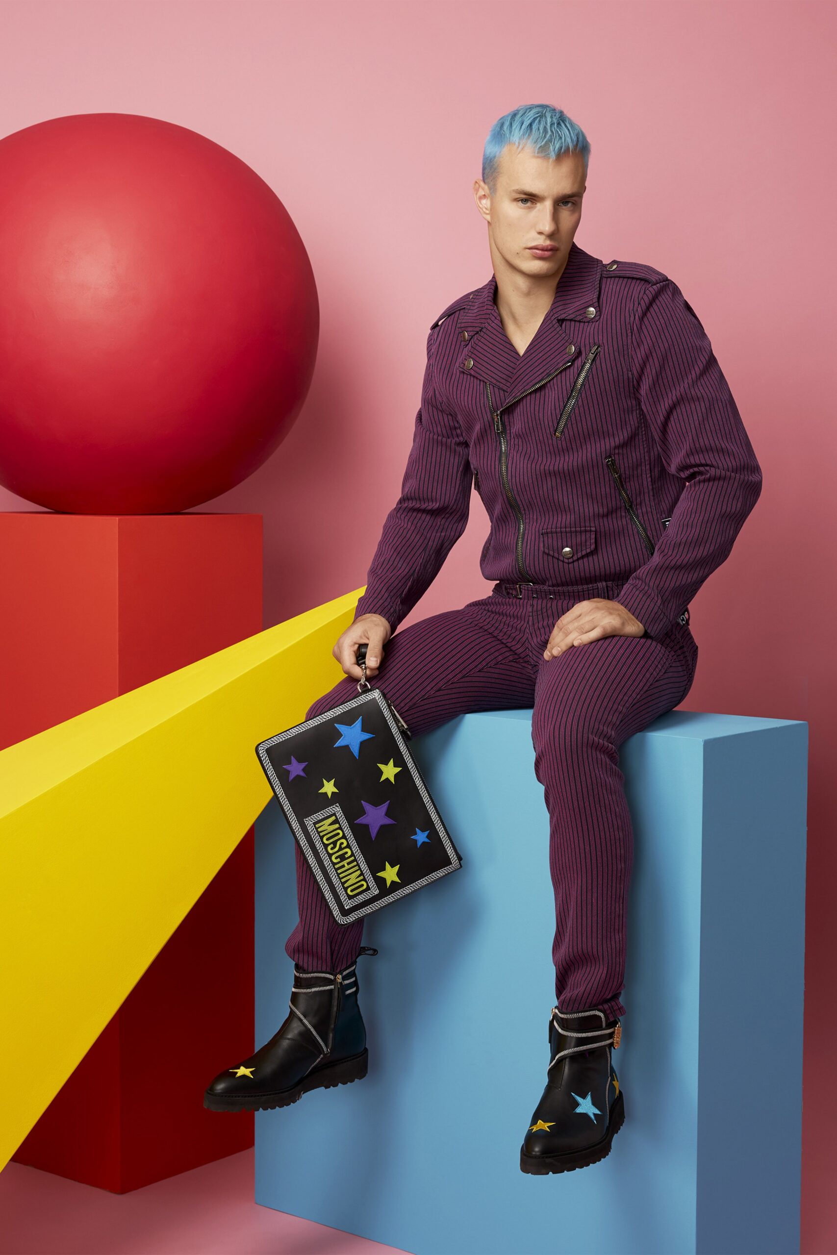 Moschino Resort 21 Look 5
