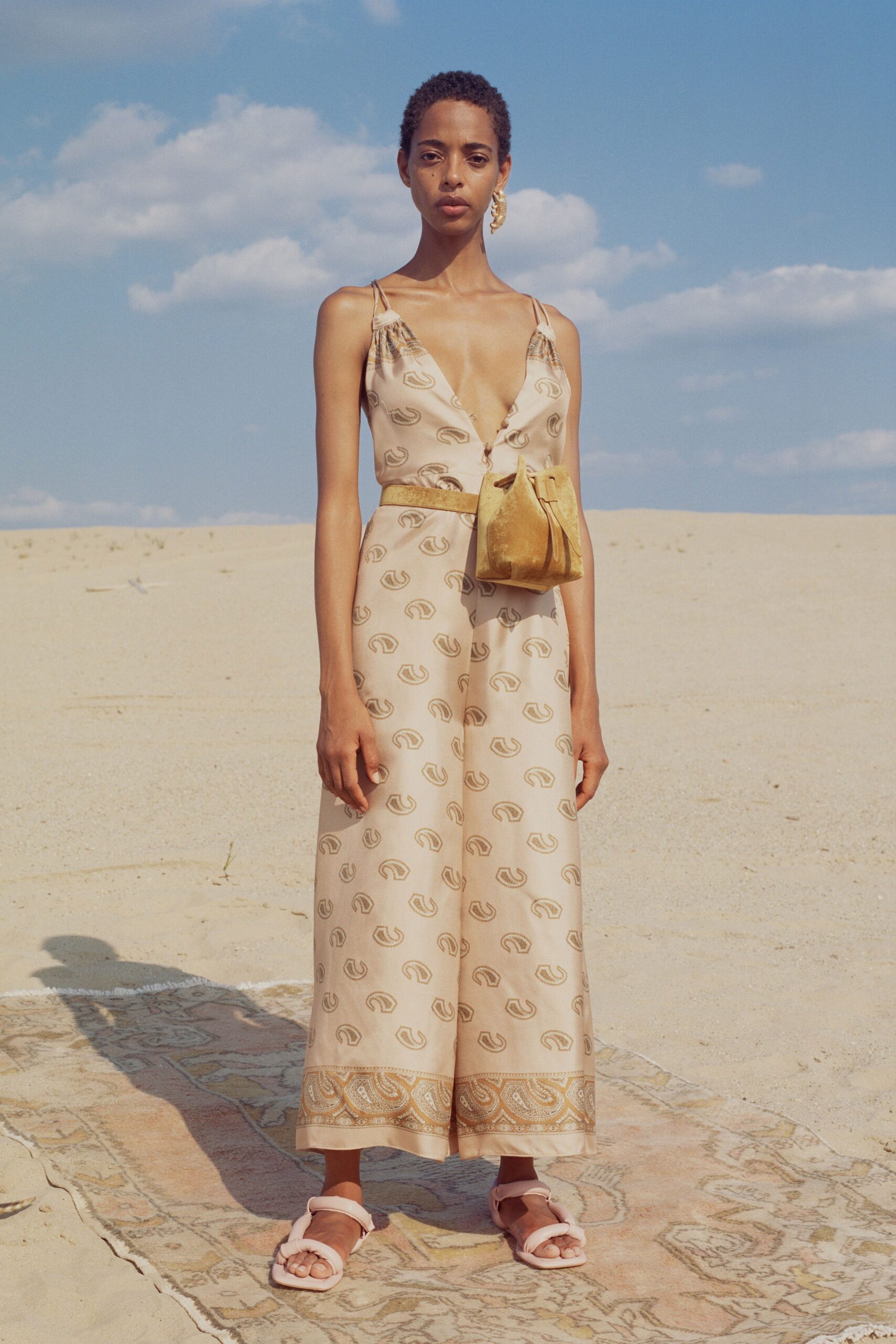 Nanushka S/S 19 Look 6