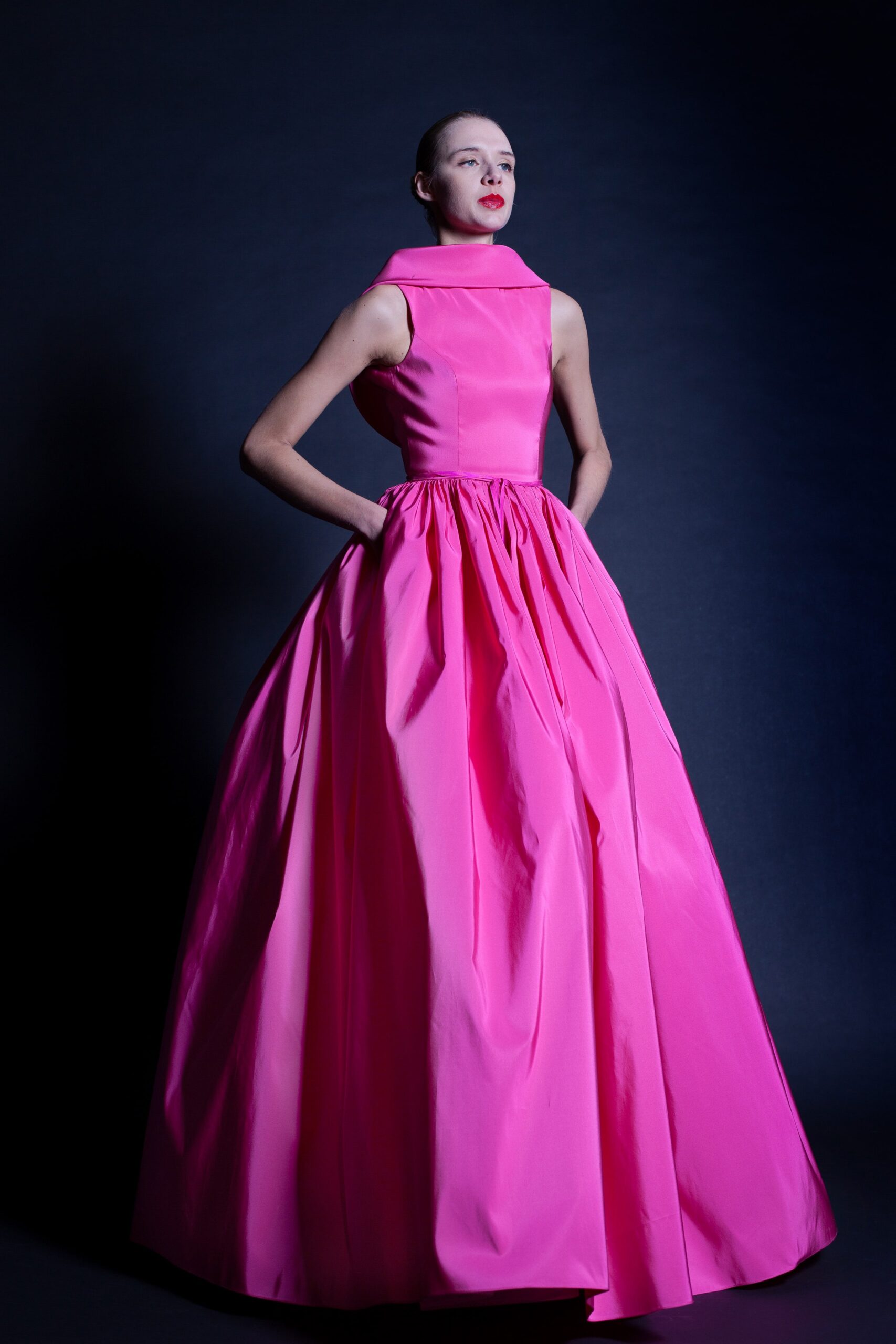 Naeem Khan F/W 22 Look 6