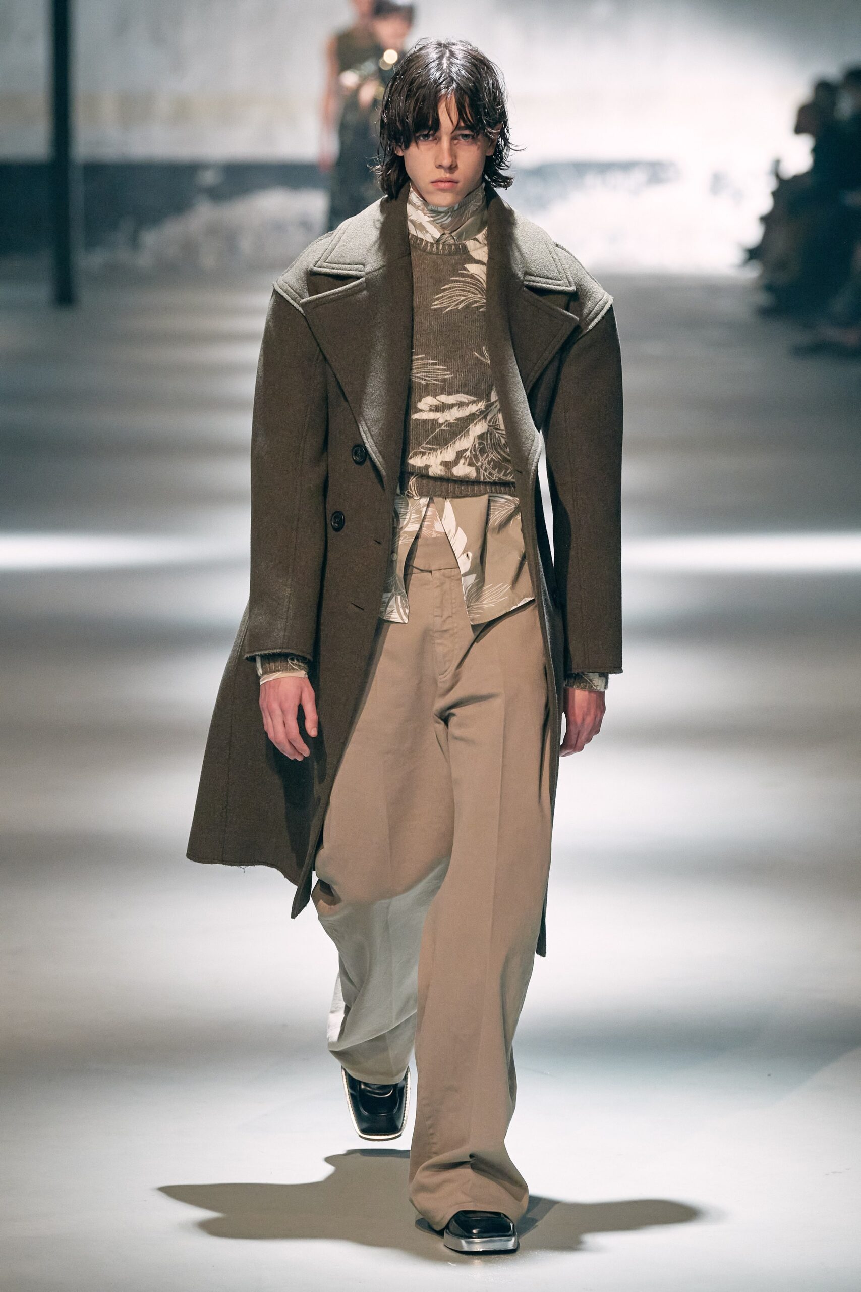No. 21 F/W 22 Look 6