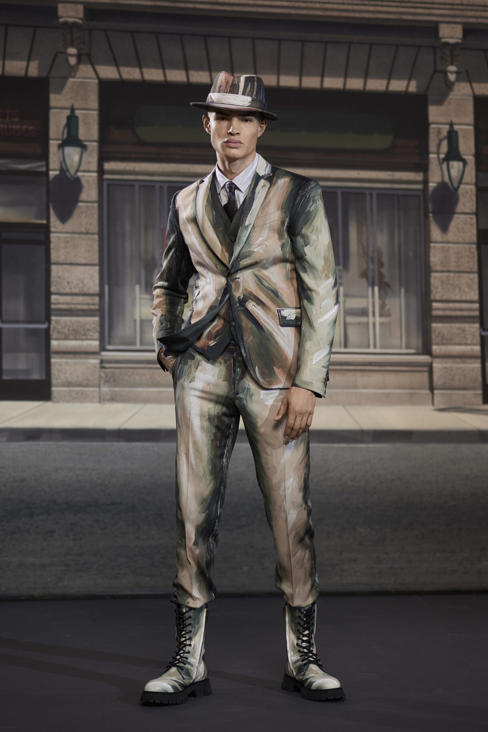 Moschino F/W 21 Menswear Look 7