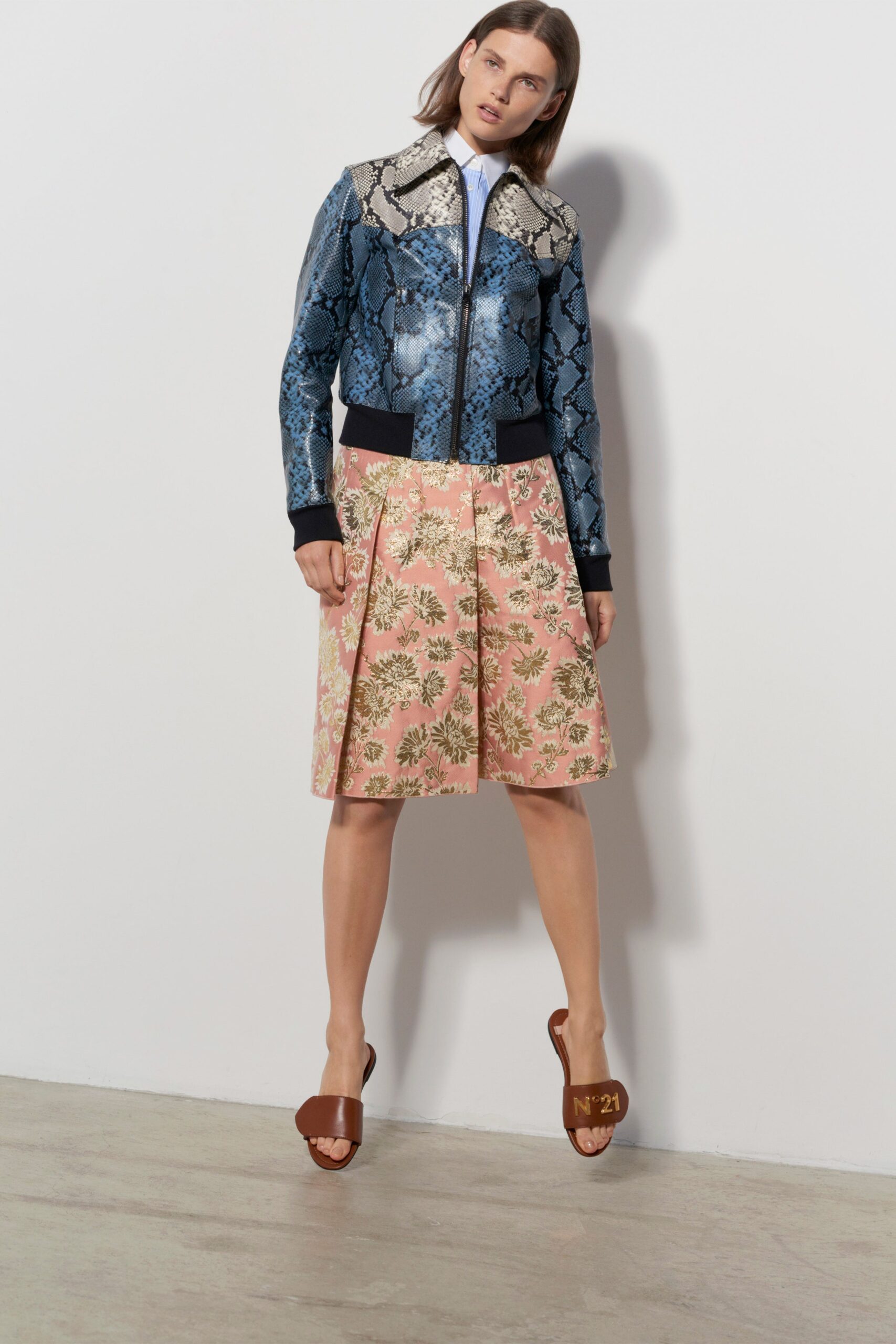 No. 21 Resort 20 Look 7