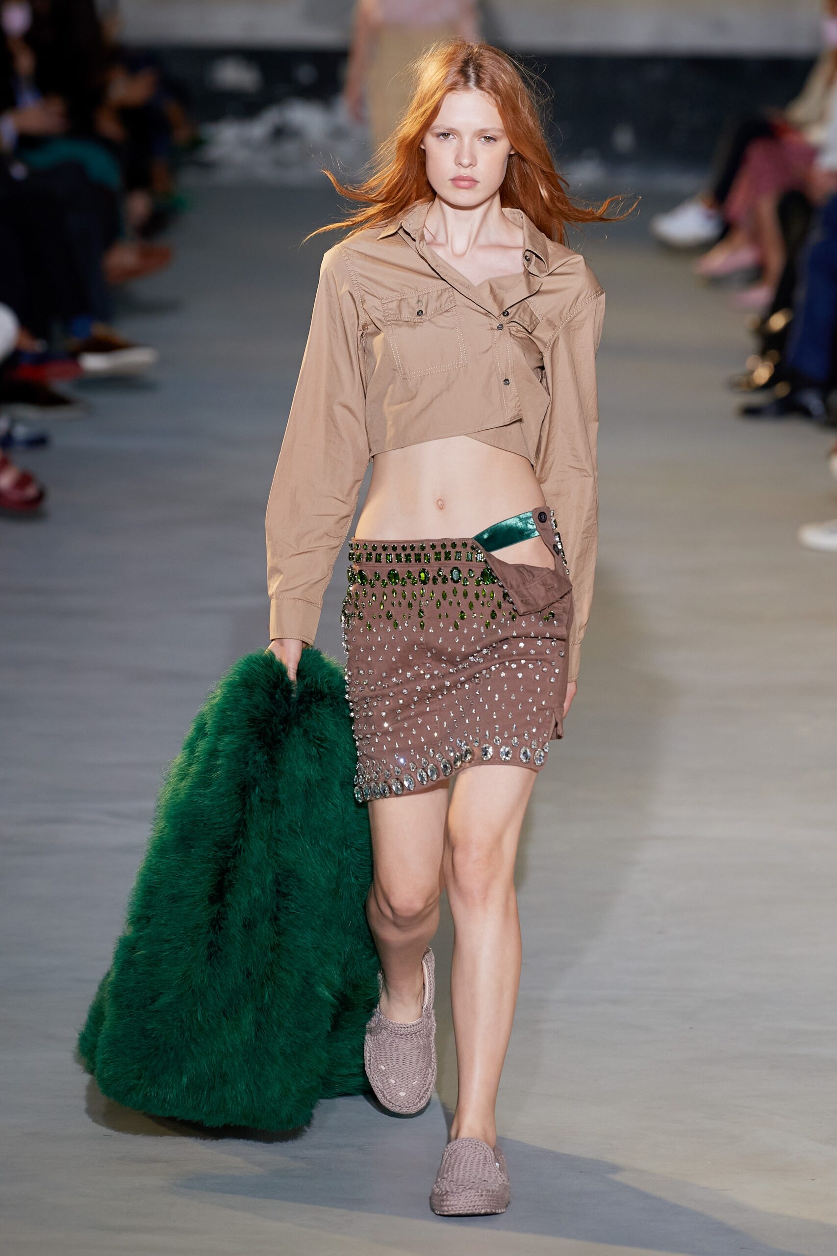 No. 21 S/S 22 Look 7