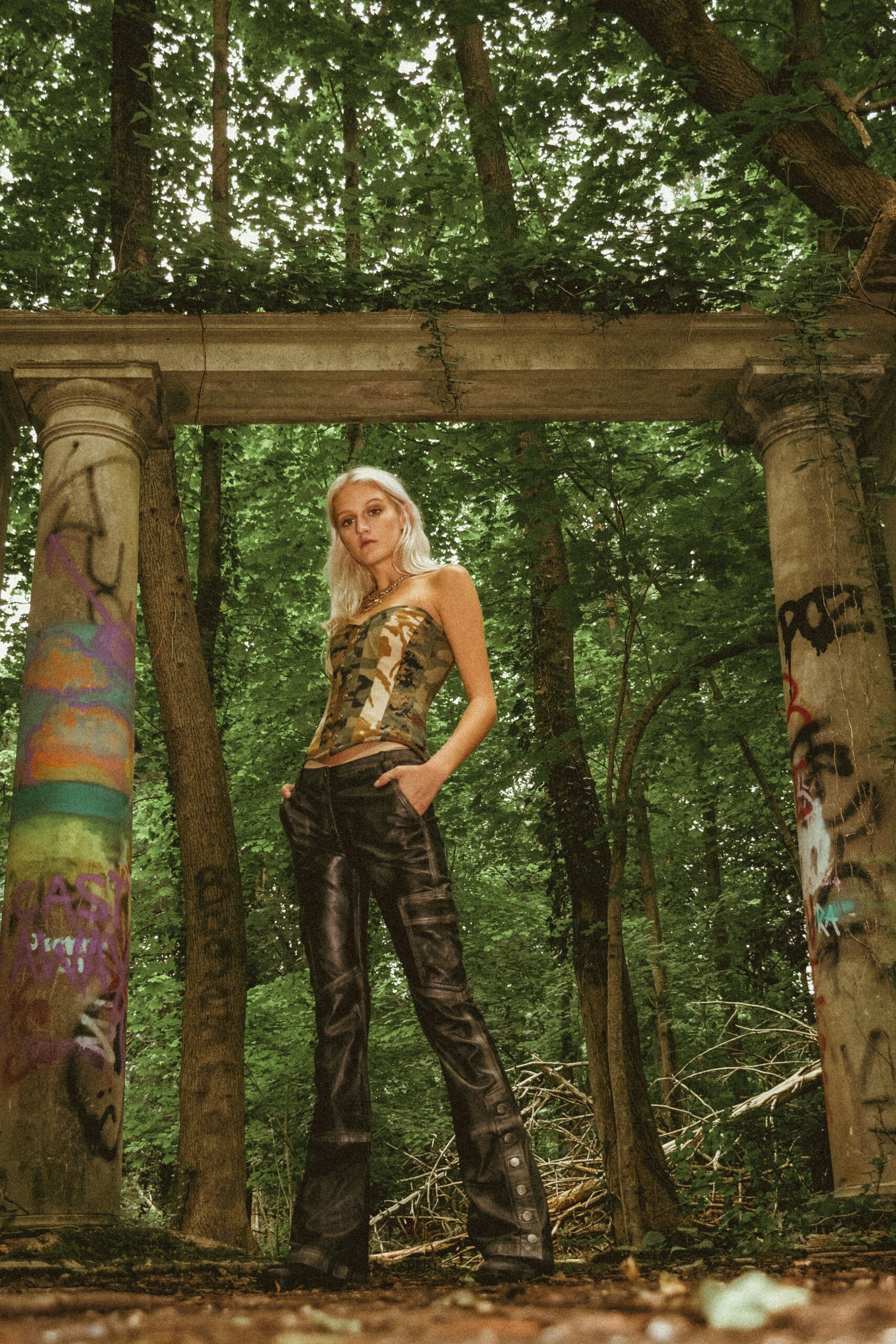 Nicole Miller Resort 23 Look 7