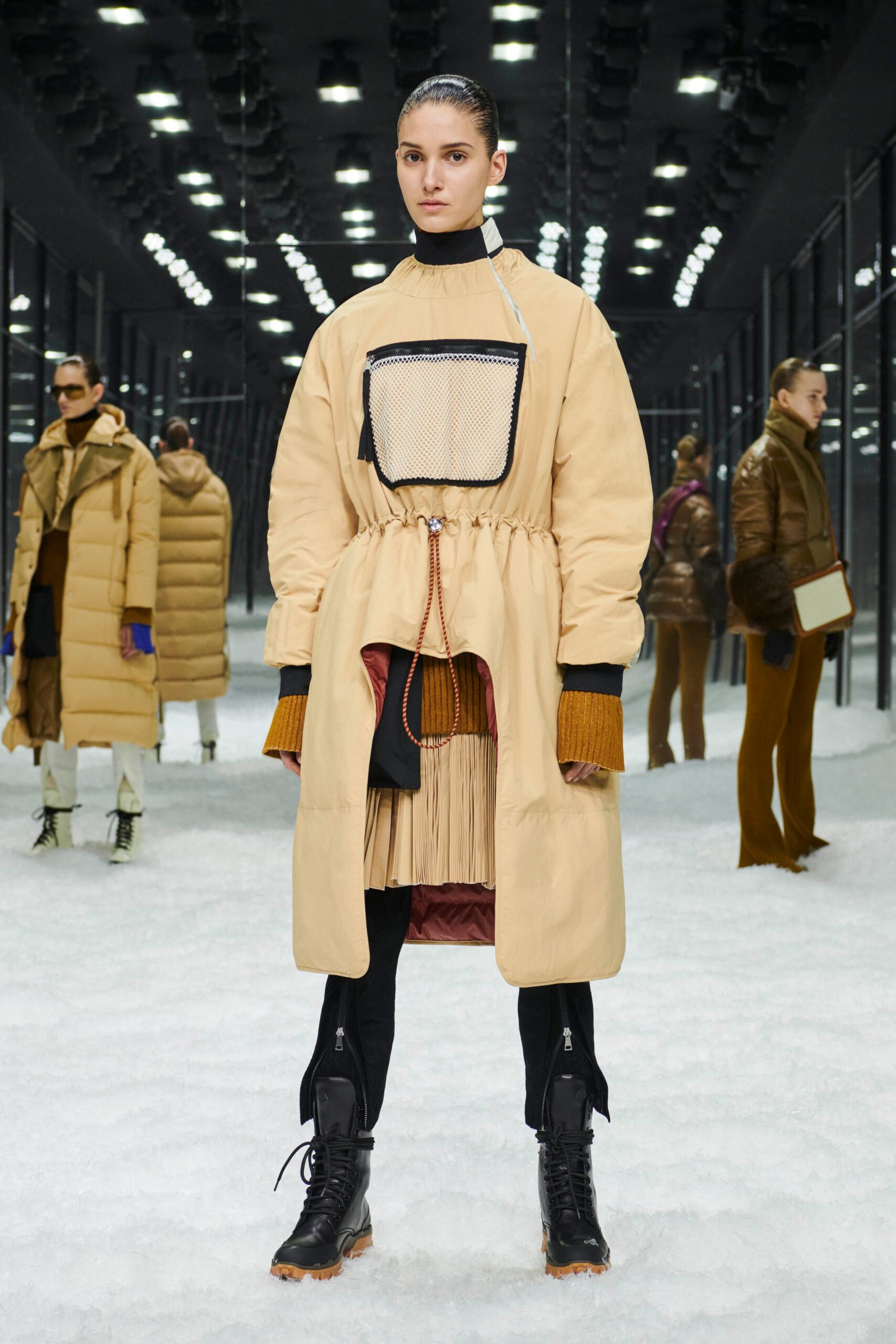 Moncler 2 1952 F/W 19 Look 8