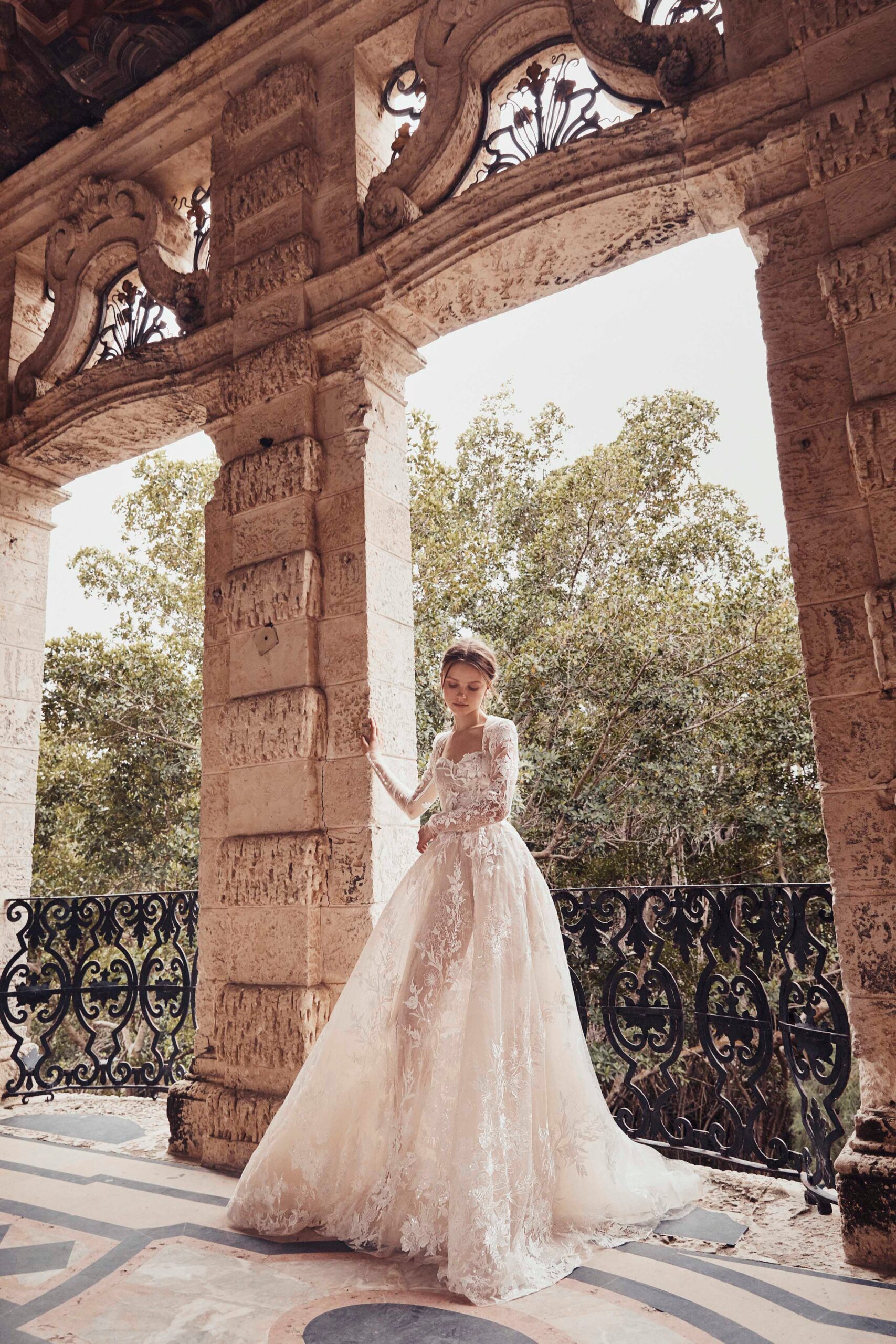 Monique Lhuillier S/S 20 Bridal Look 8