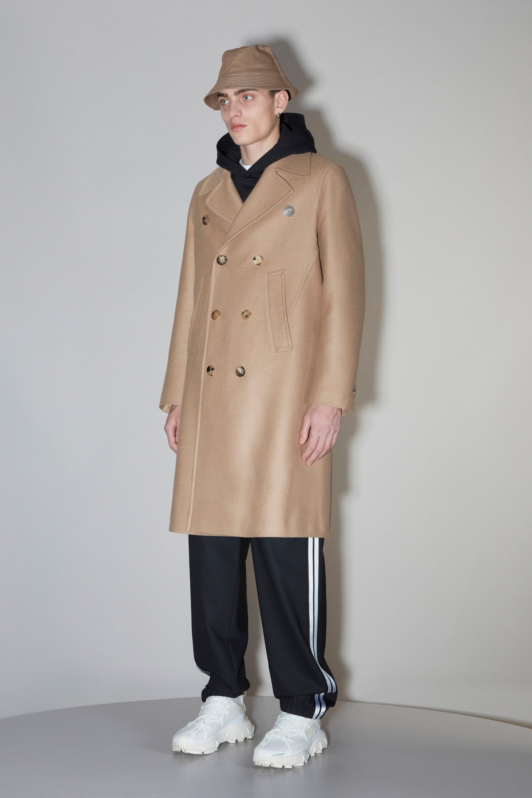 Neil Barrett F/W 21 Menswear Look 8