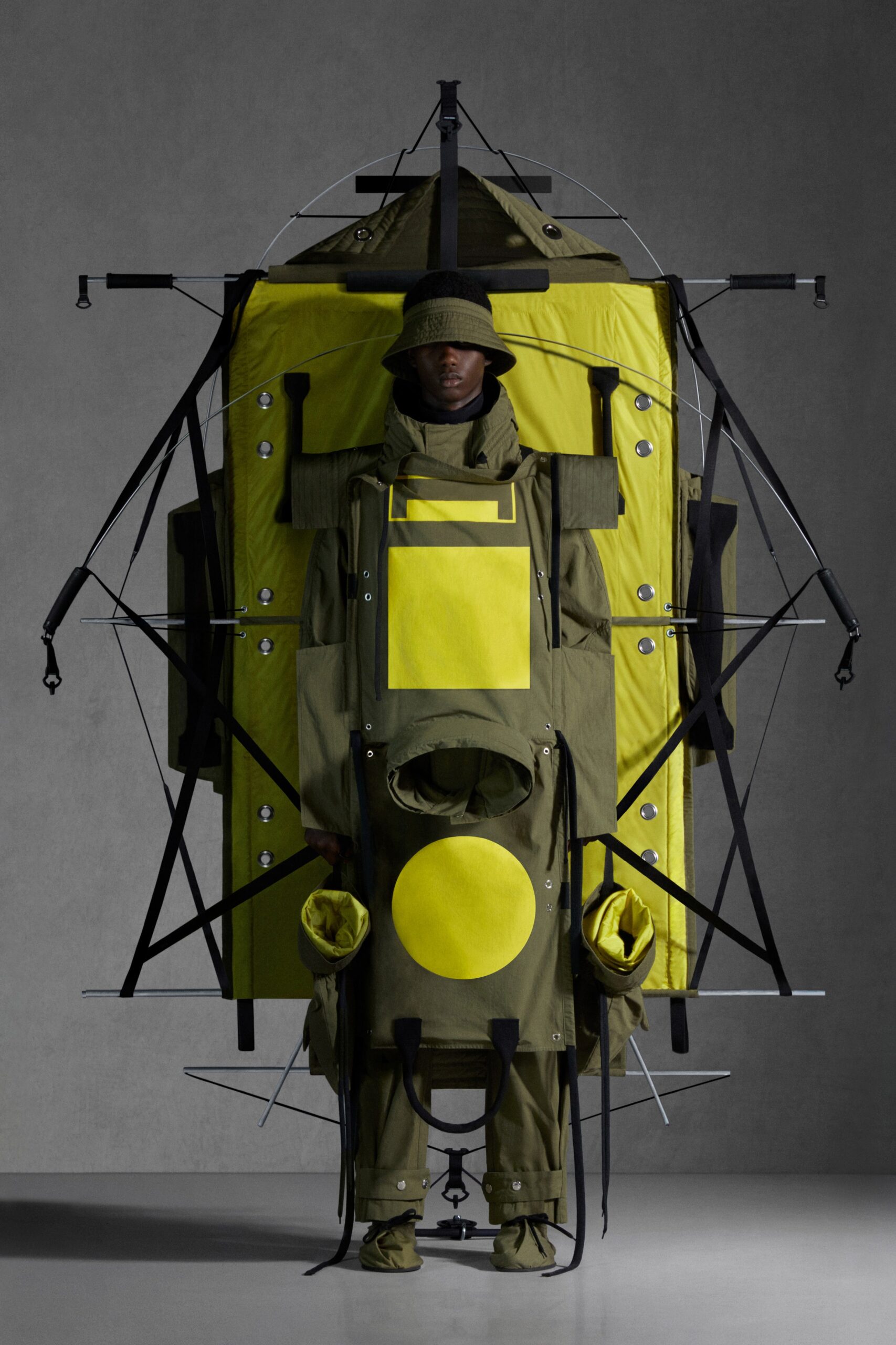 Moncler 5 Craig Green S/S 22 Menswear Look 4