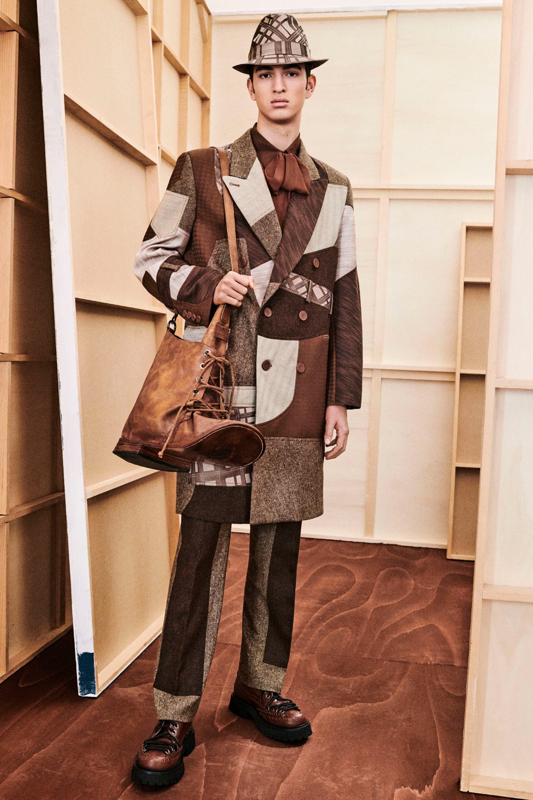 Moschino F/W 23 Menswear Look 8