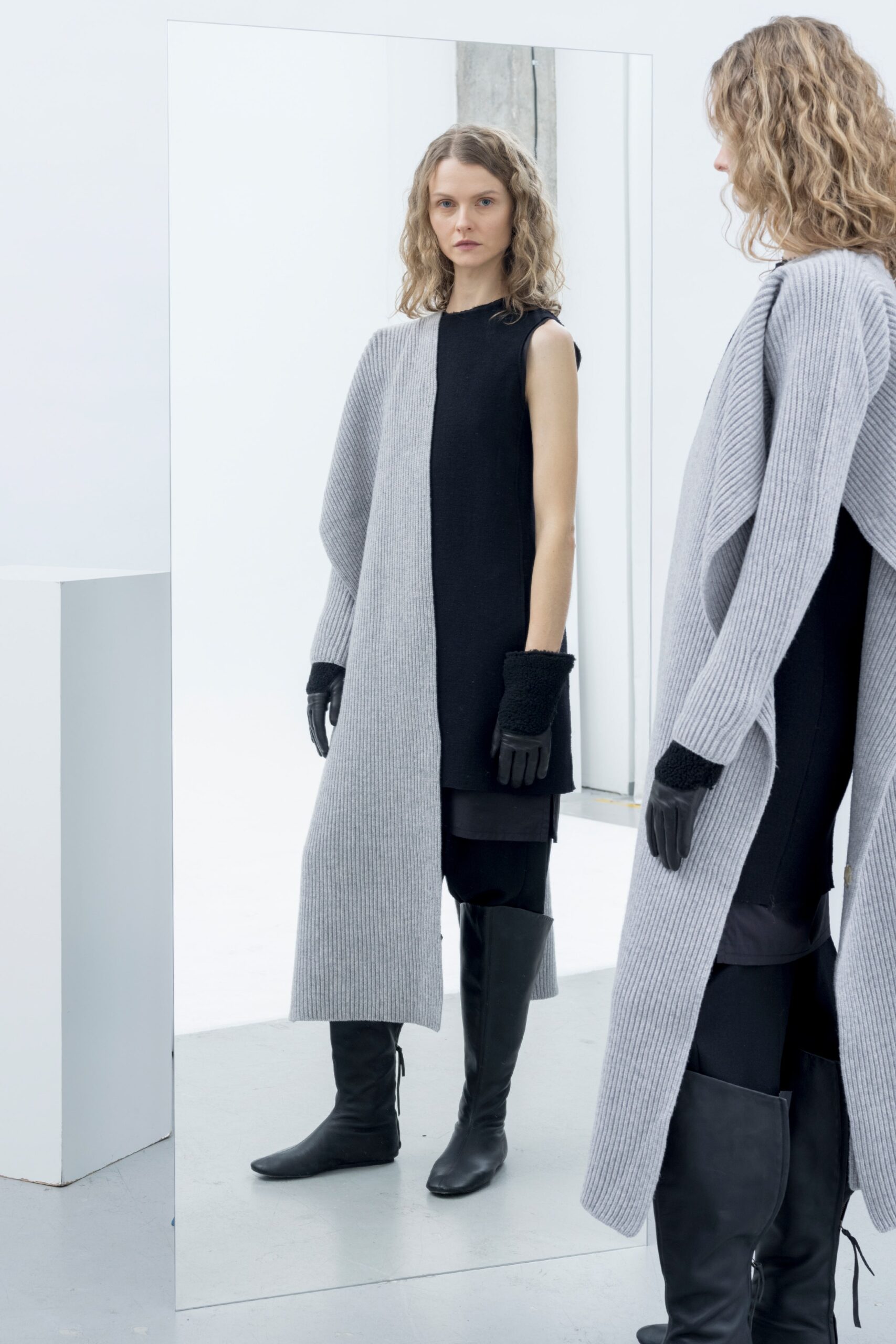 Nehera F/W 23 Look 8