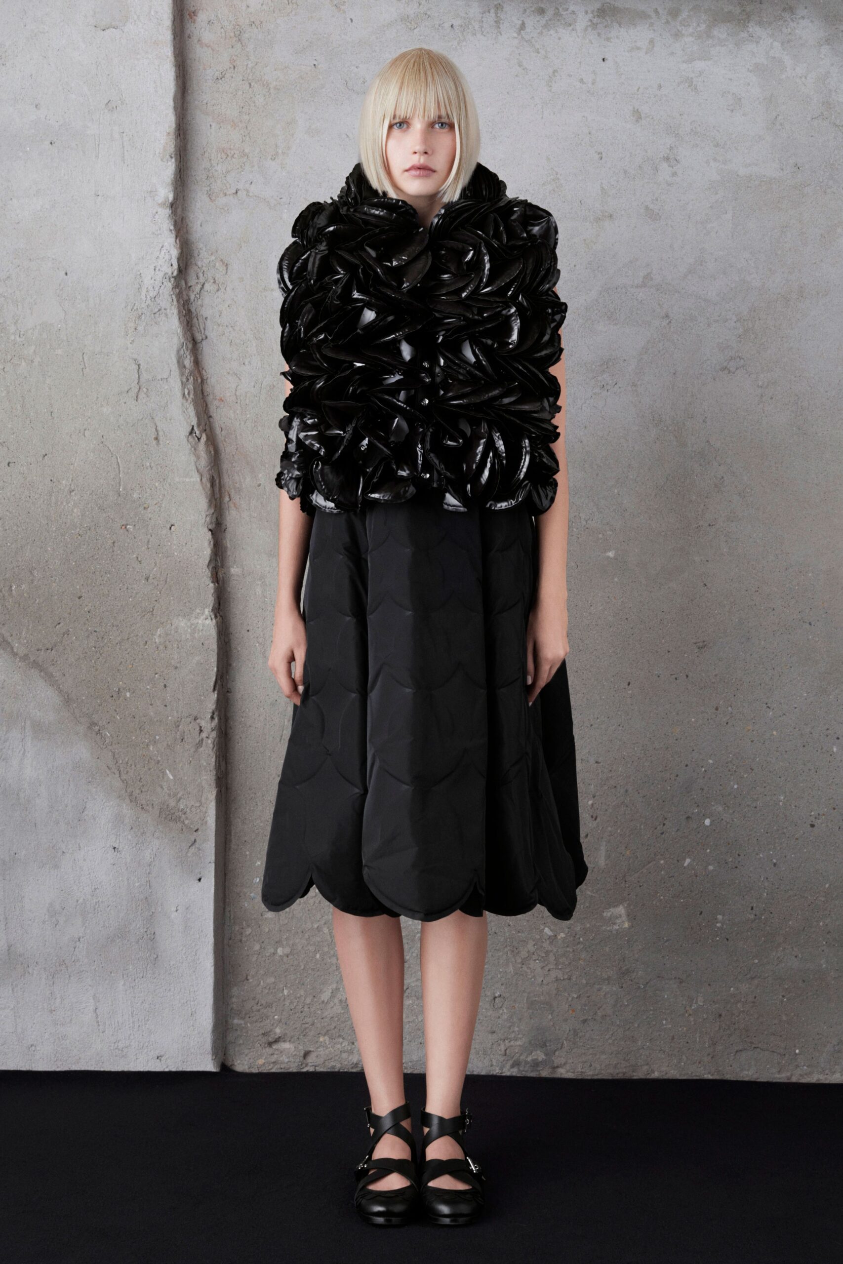 Moncler 6 Noir Kei Ninomiya S/S 19 Look 9