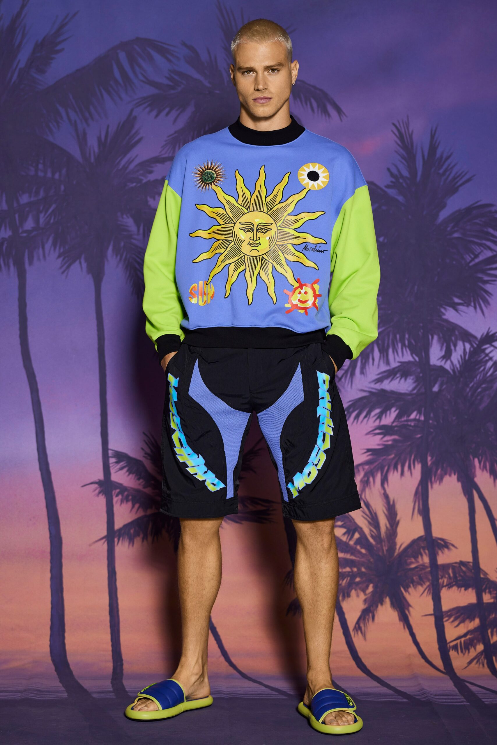Moschino Resort 22 Look 9