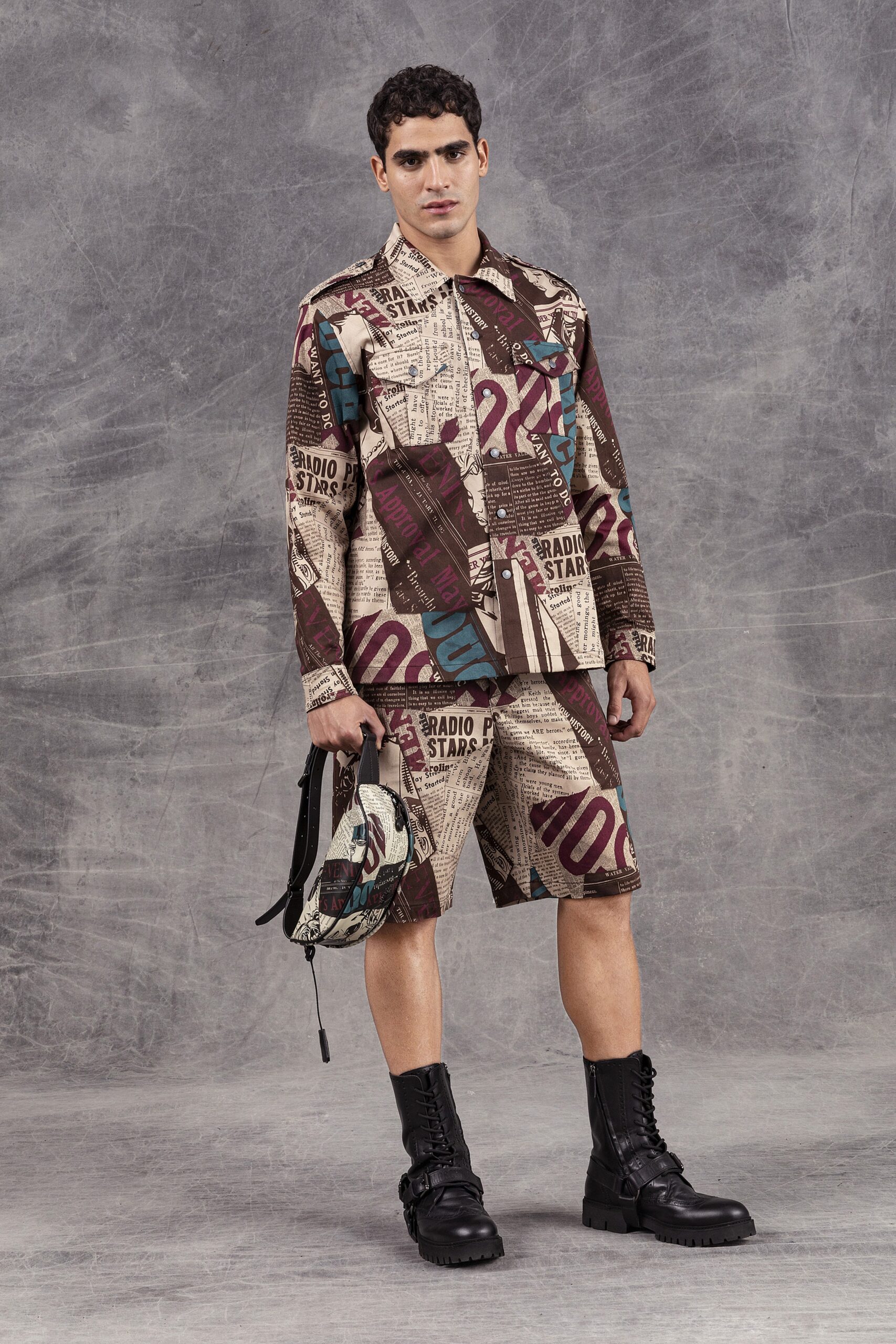 Moschino F/W 21 Look 9