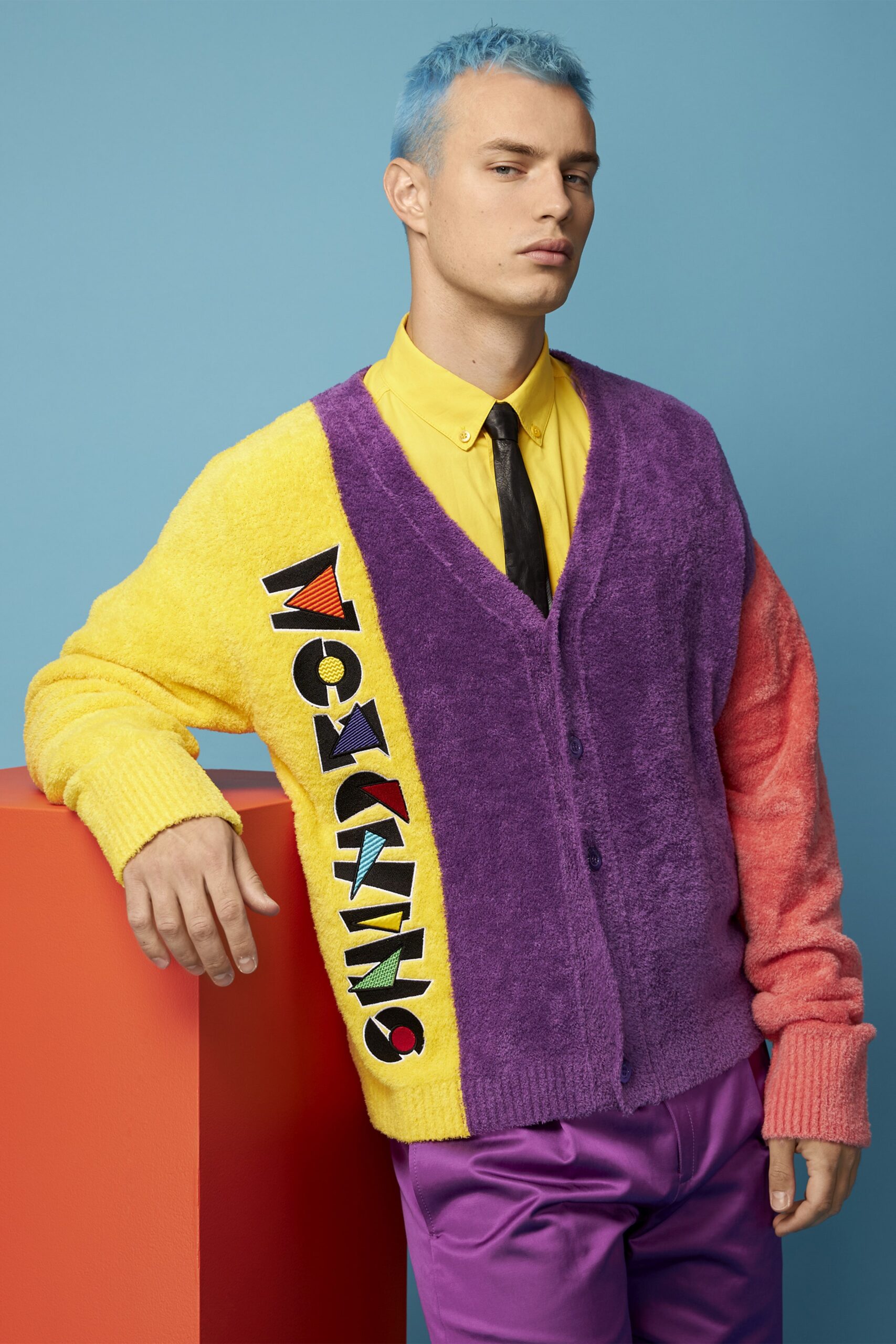Moschino Resort 21 Look 9