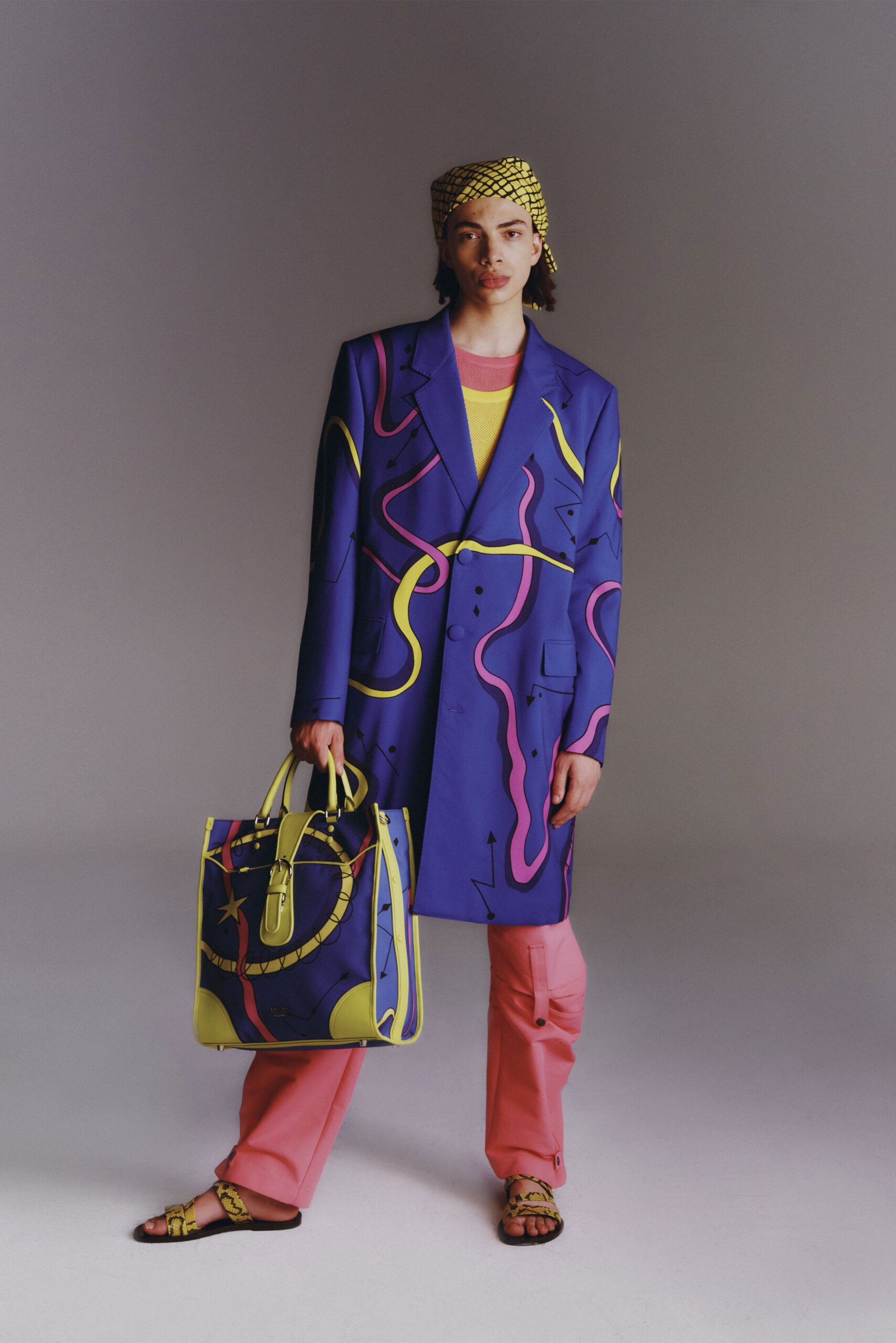 Moschino Resort 23 Look 9