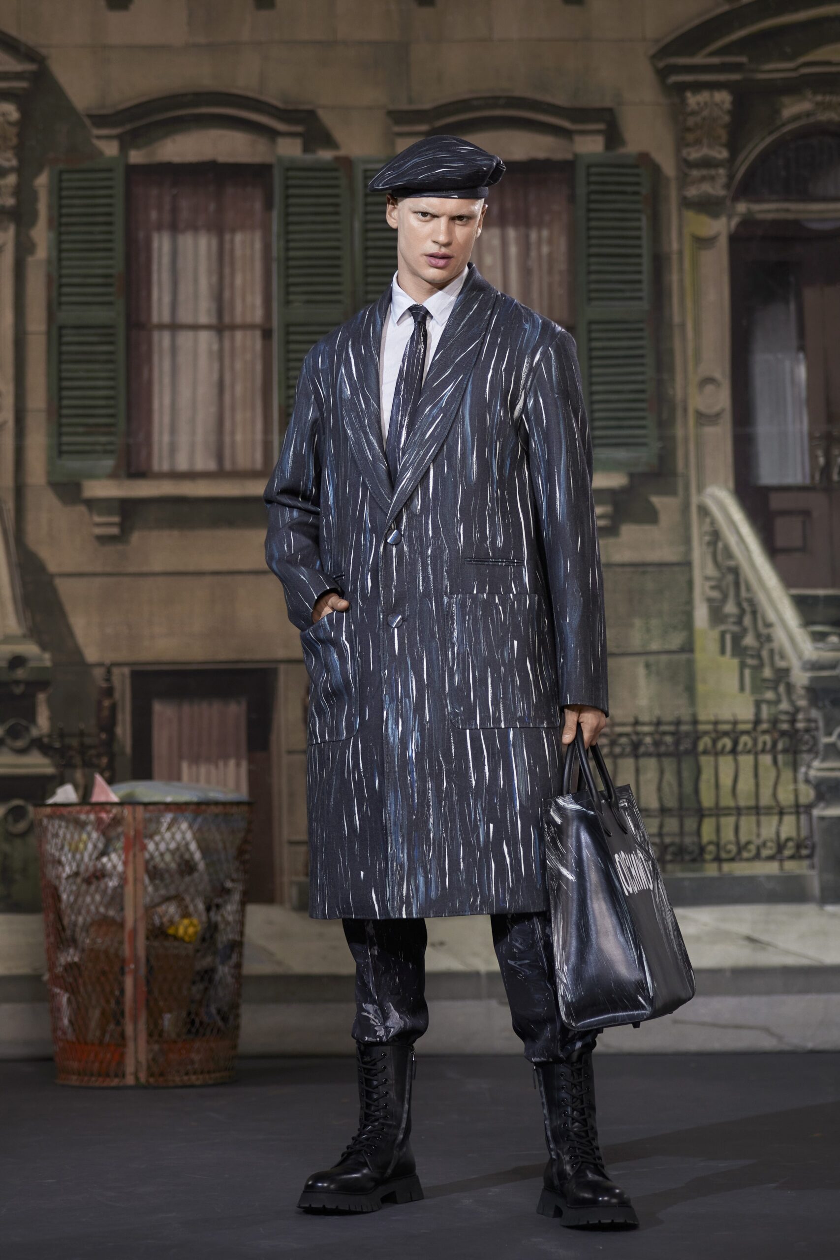 Moschino F/W 21 Menswear Look 10