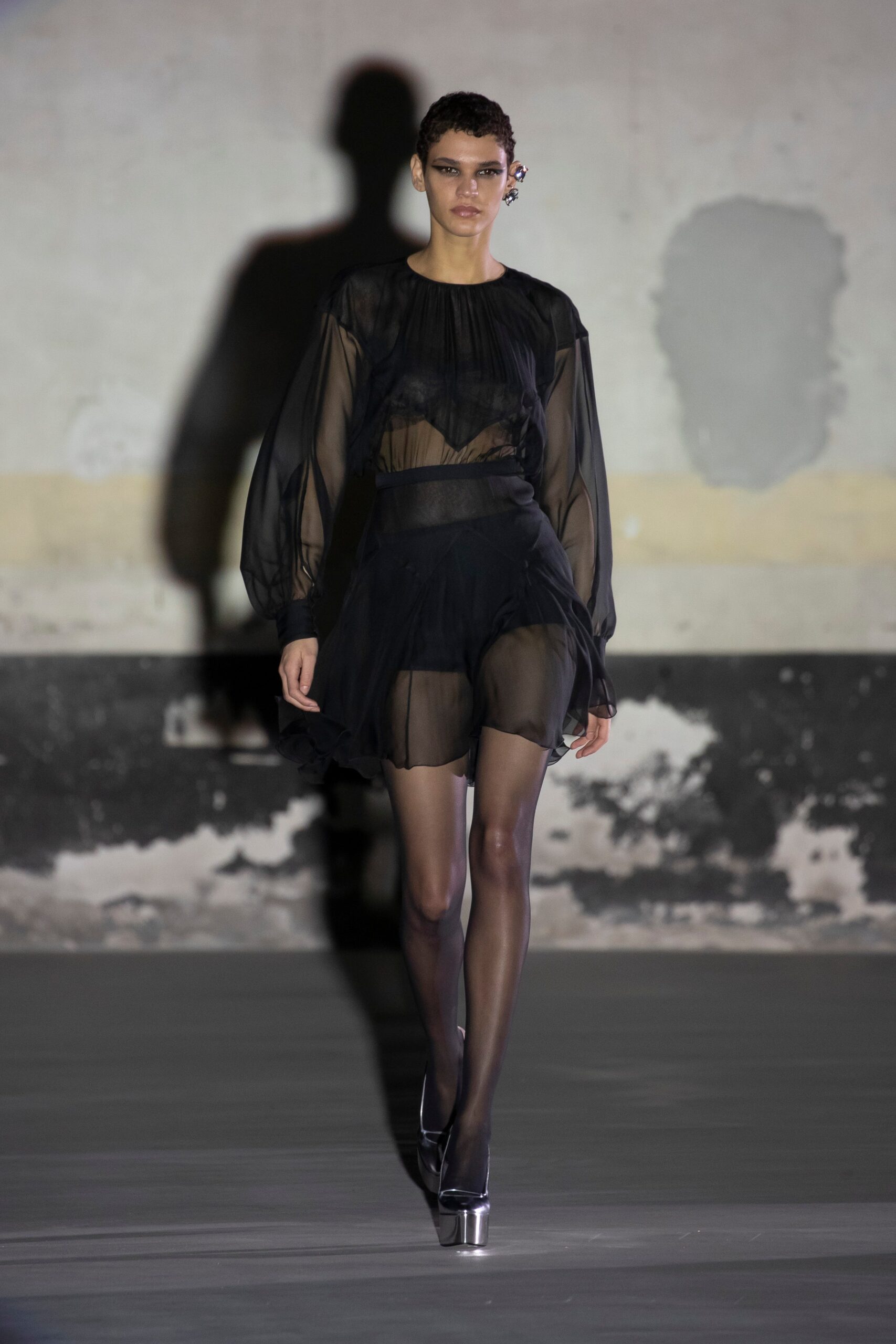 No. 21 F/W 21 Look 10