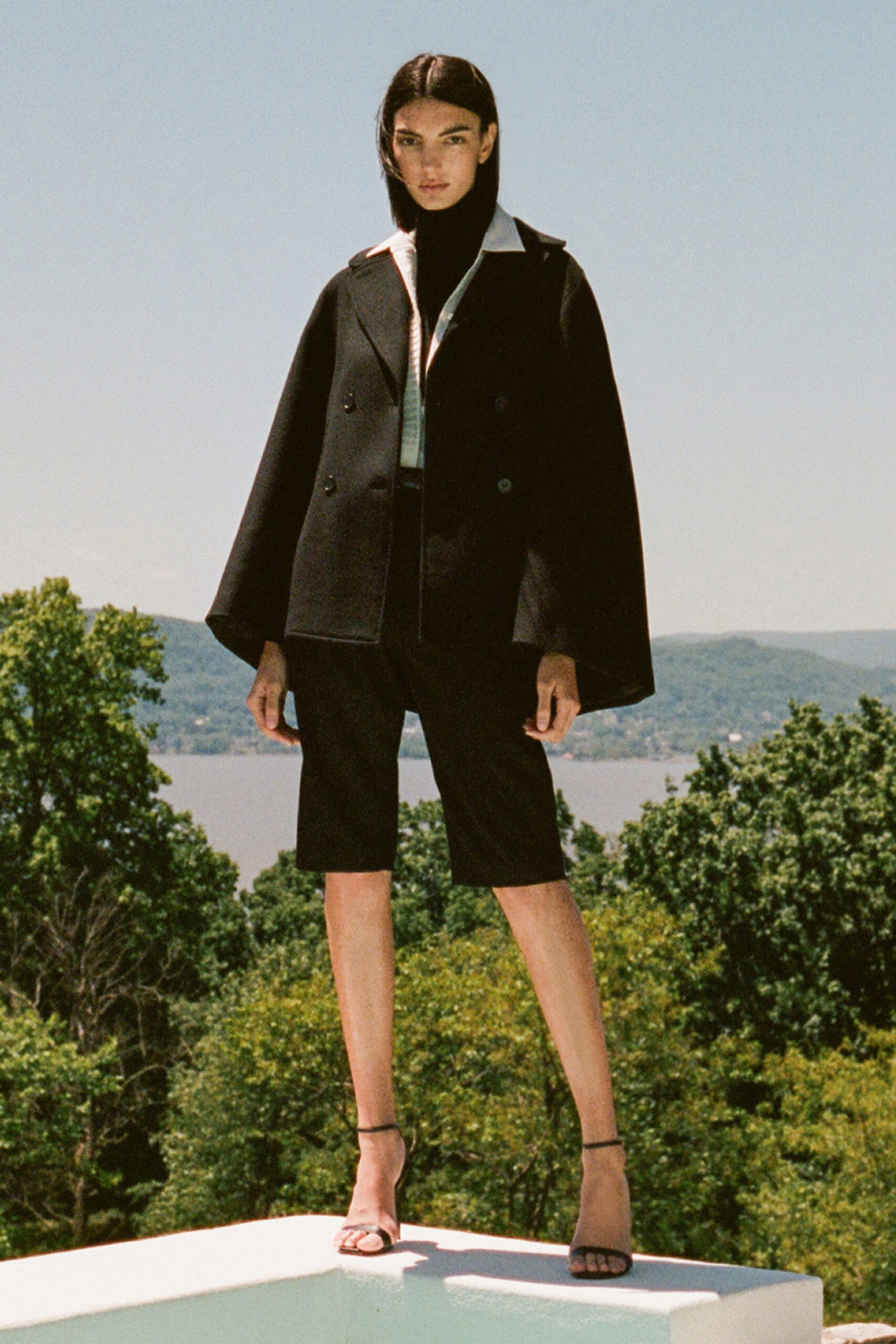 Nili Lotan Resort 22 Look 10