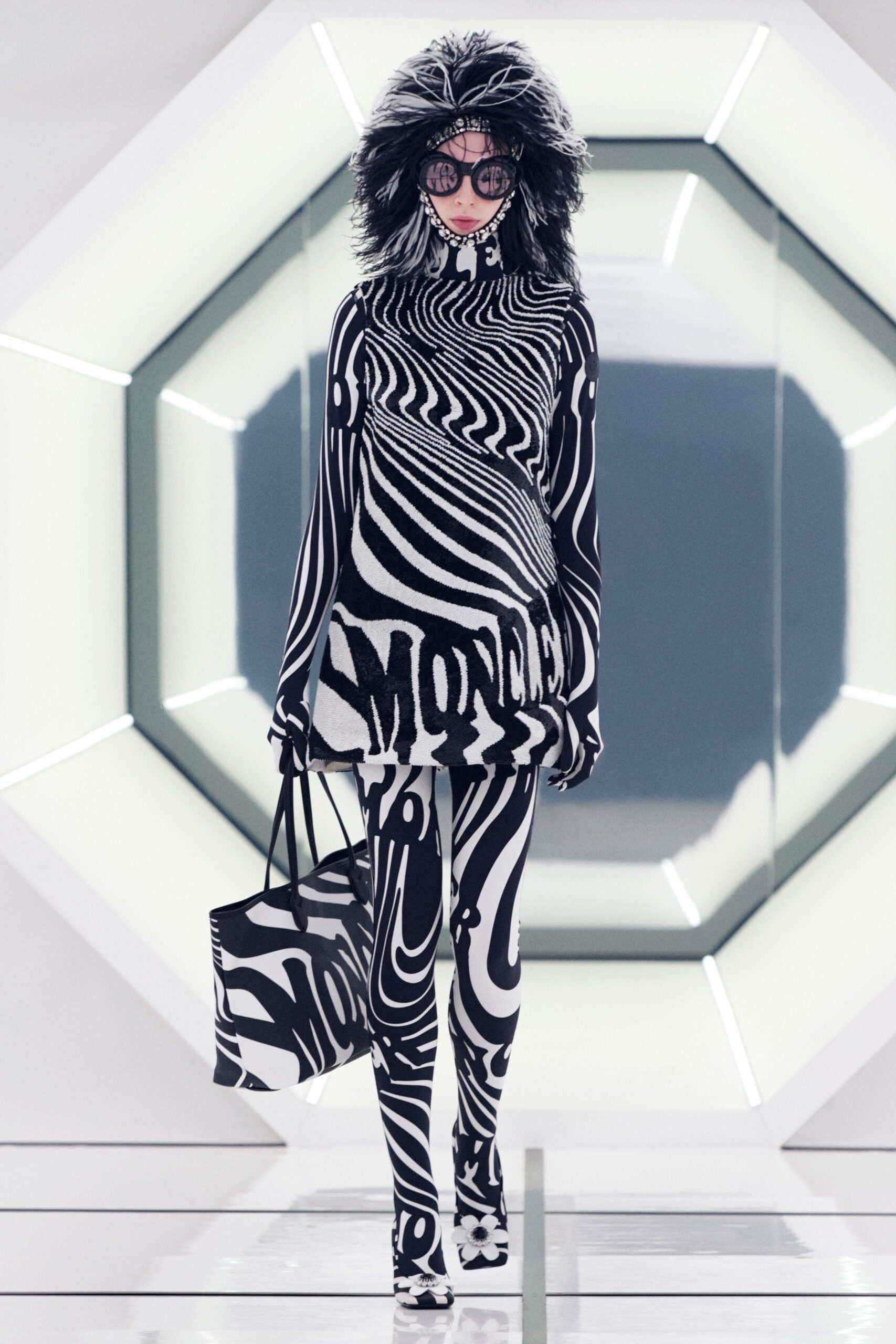 Moncler 8 Richard Quinn F/W 20 Look 11