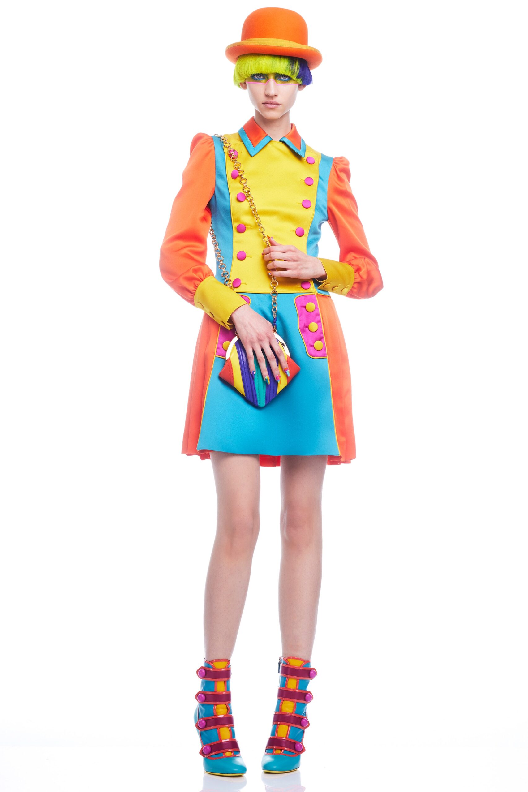 Moschino F/W 22 Look 11