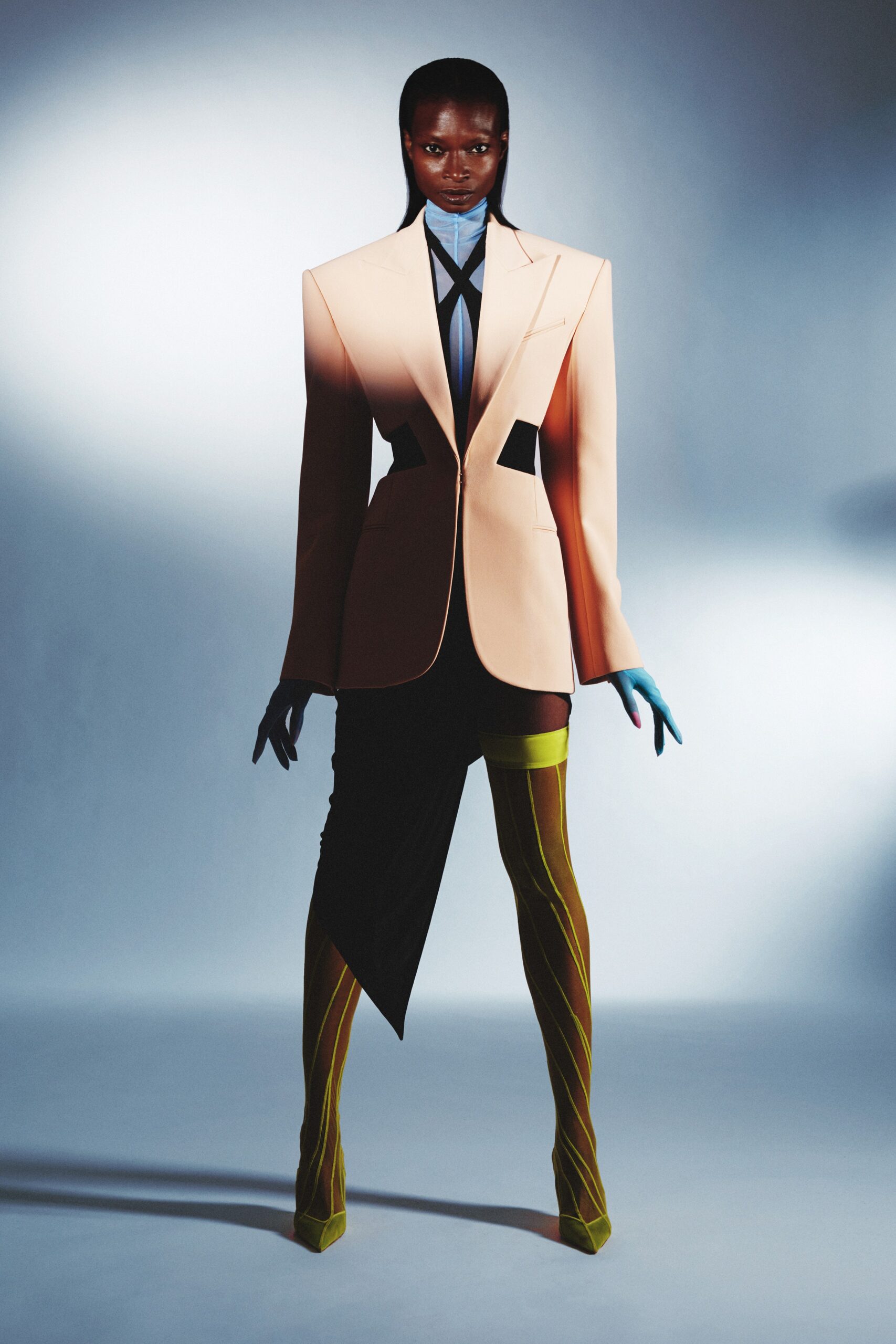 Mugler Resort 21 Look 10