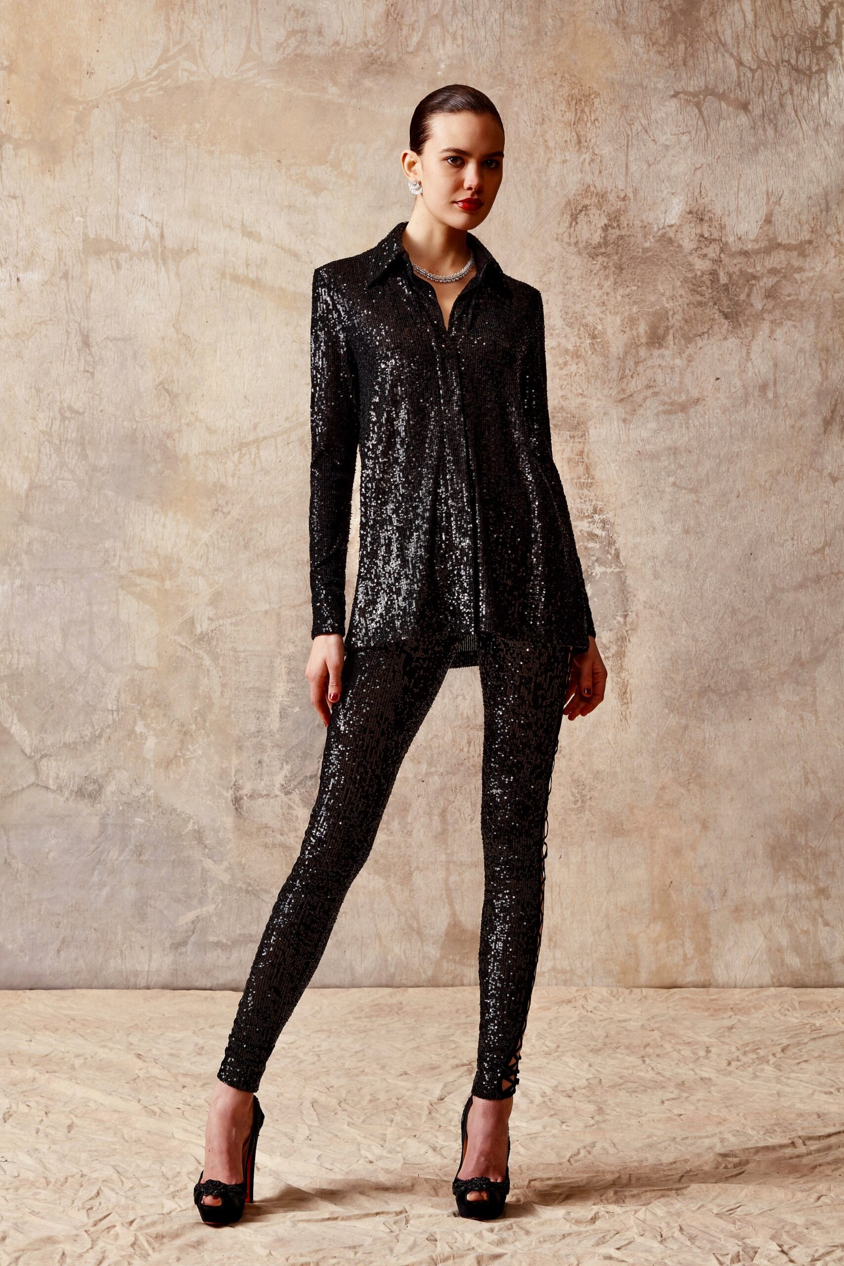 Naeem Khan F/W 22 Look 11