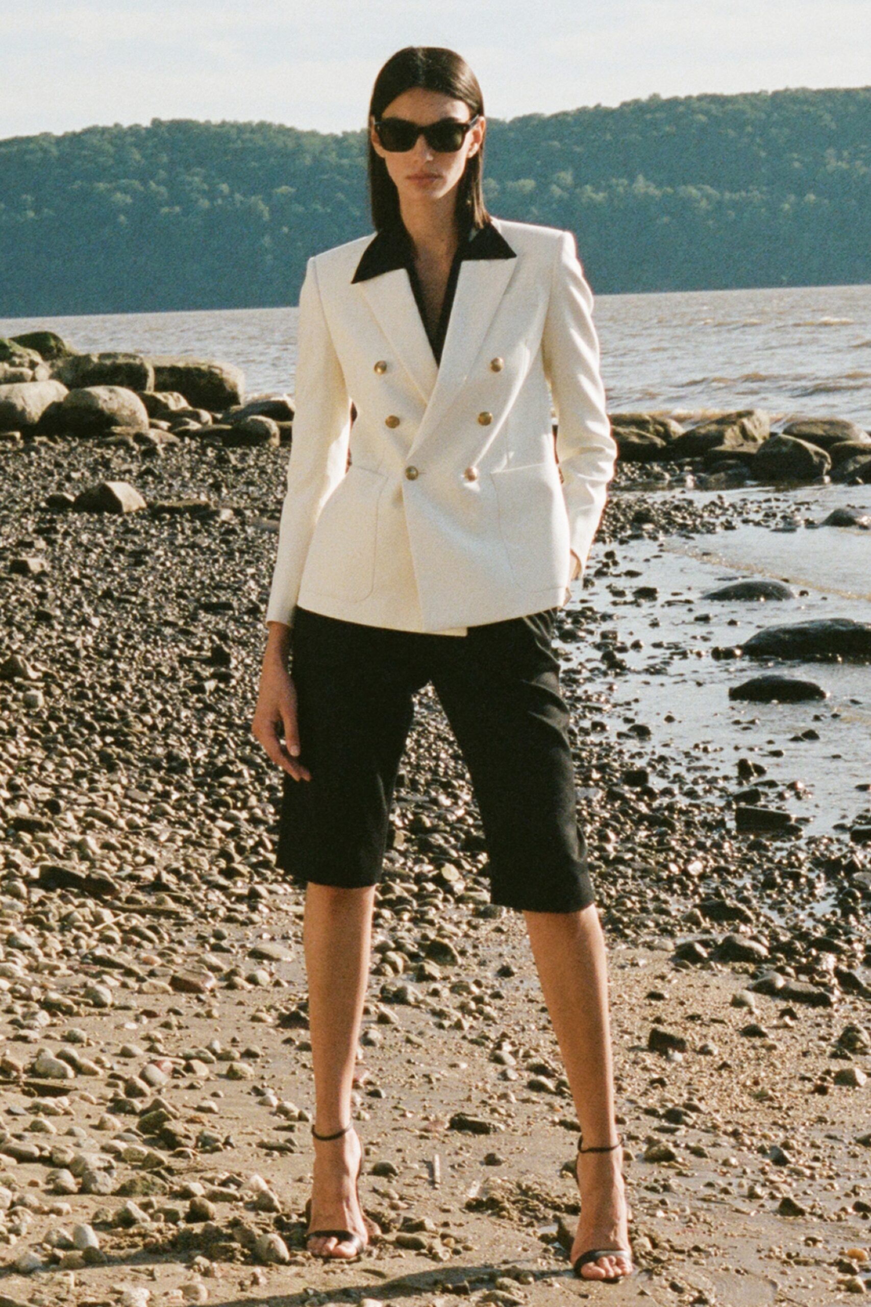 Nili Lotan Resort 22 Look 11
