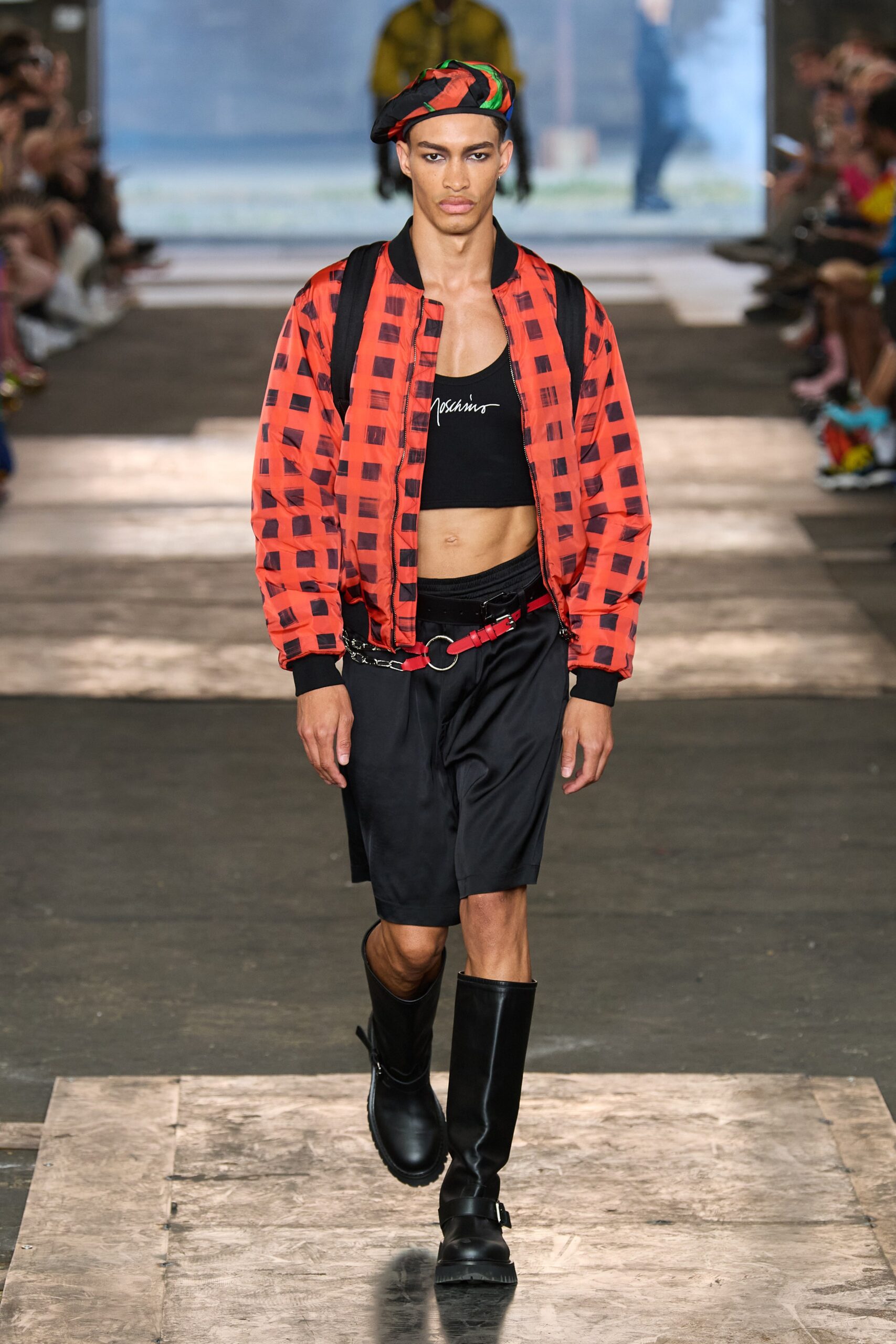 Moschino S/S 23 Menswear Look 11
