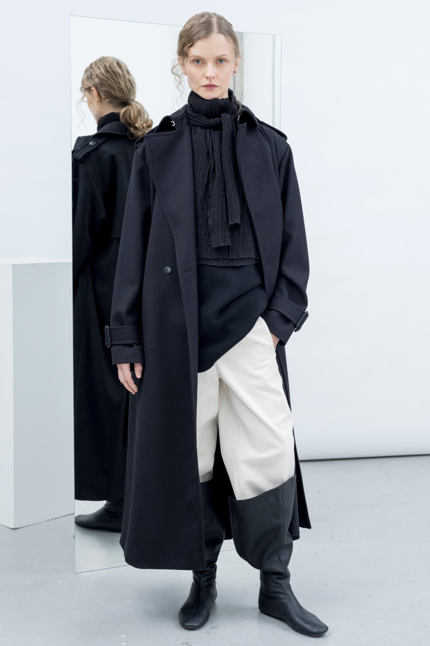 Nehera F/W 23 Look 11
