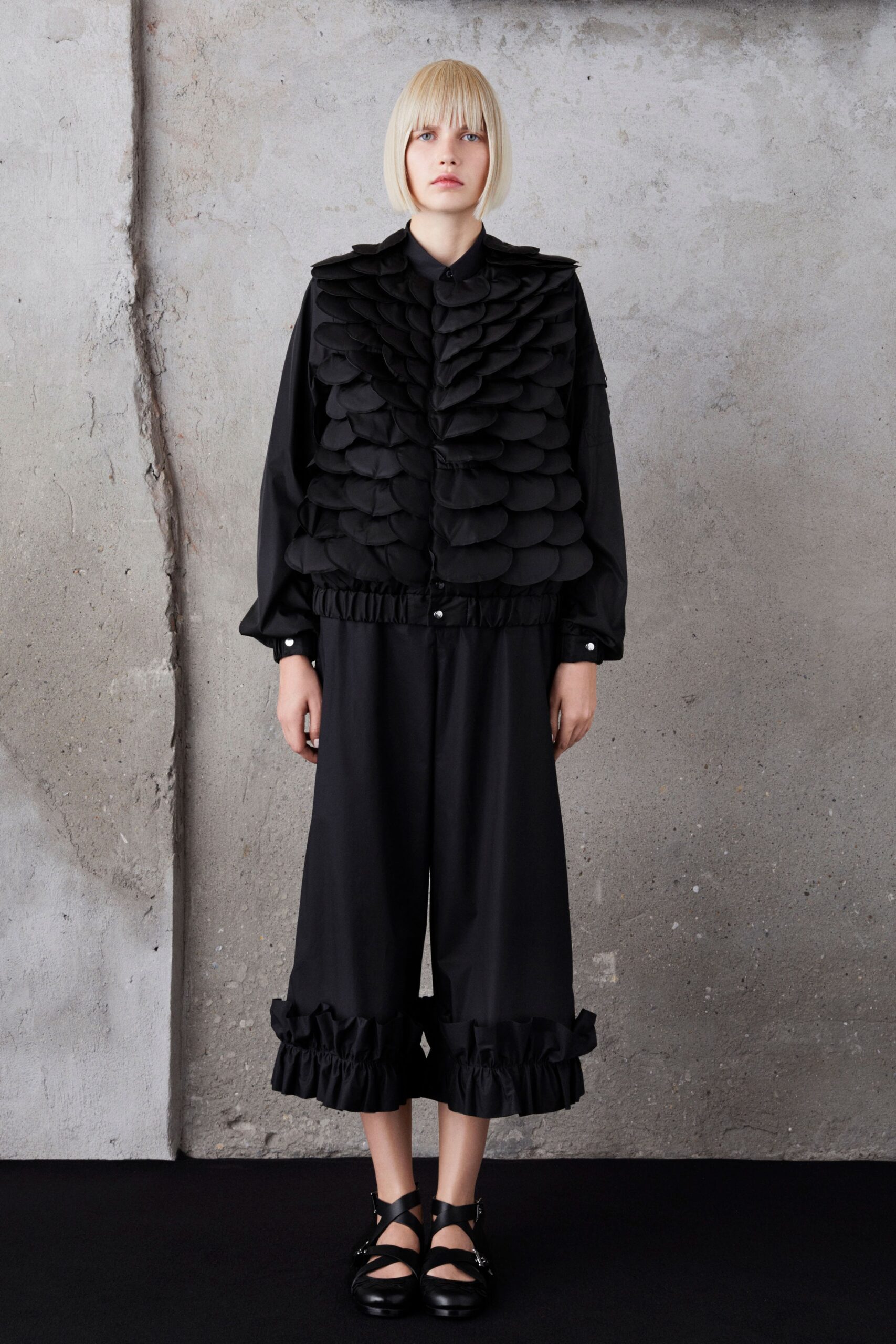 Moncler 6 Noir Kei Ninomiya S/S 19 Look 12