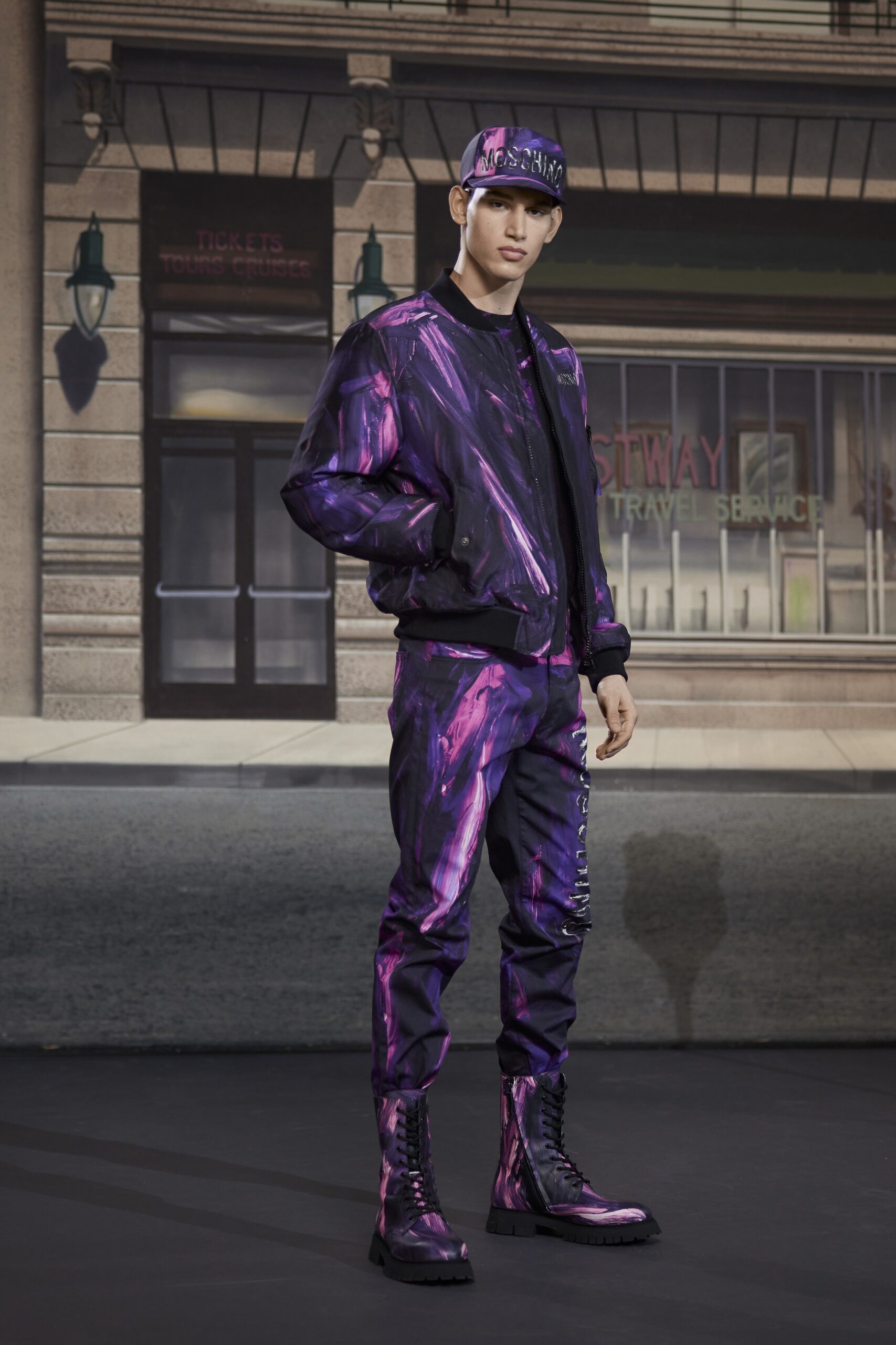 Moschino F/W 21 Menswear Look 12