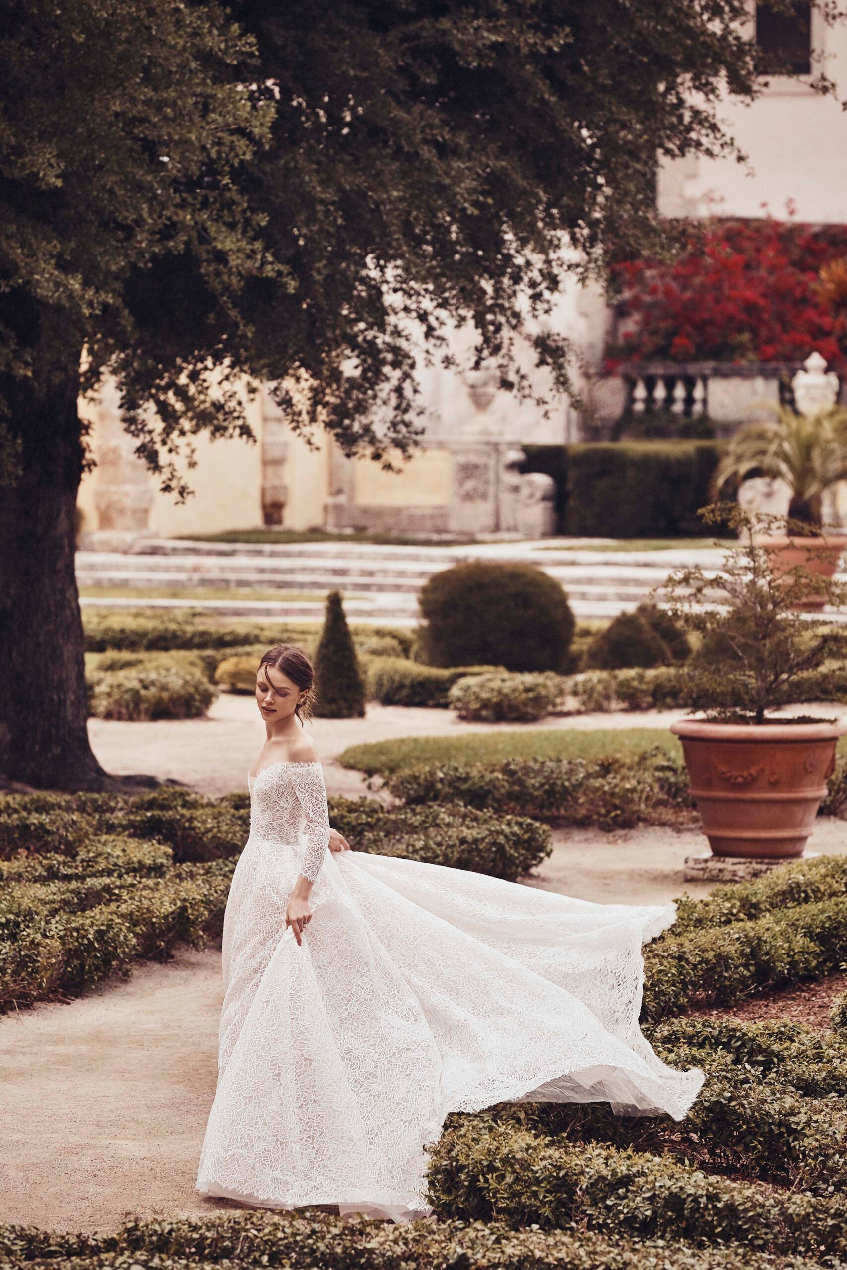 Monique Lhuillier S/S 20 Bridal Look 13