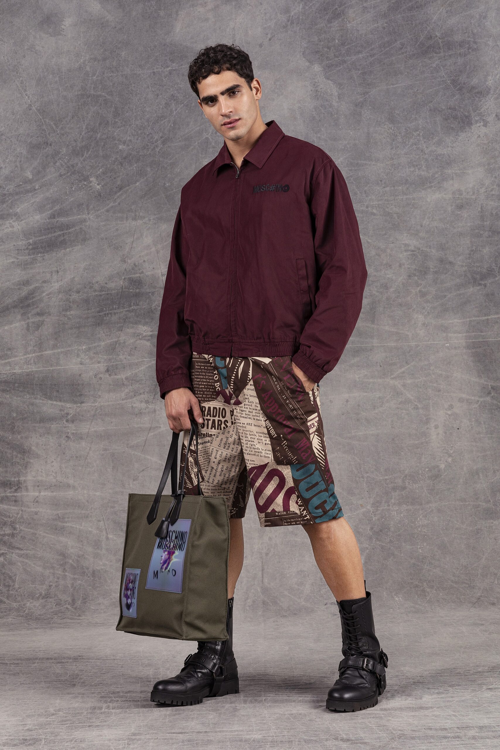 Moschino F/W 21 Look 13
