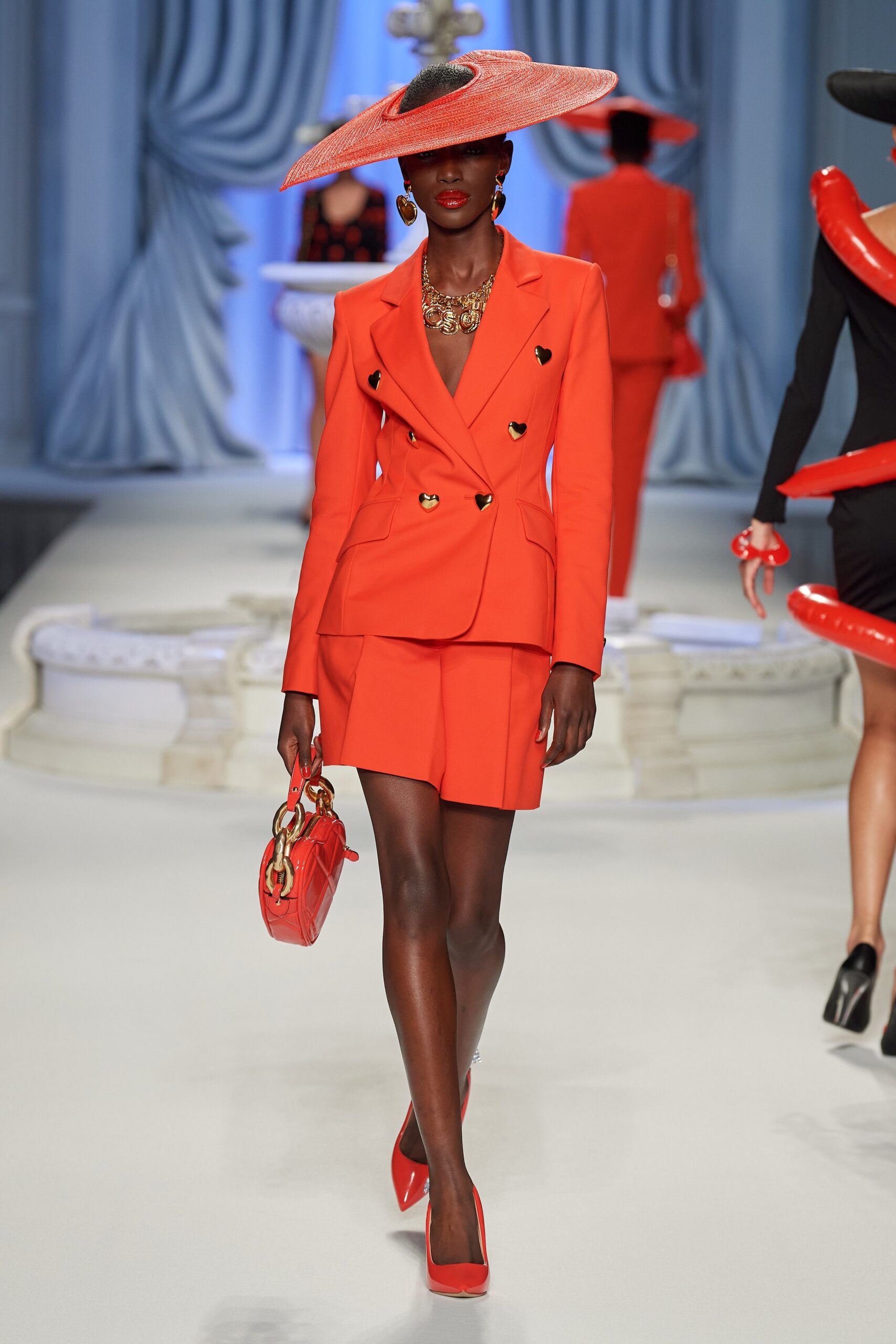 Moschino S/S 23 Look 14