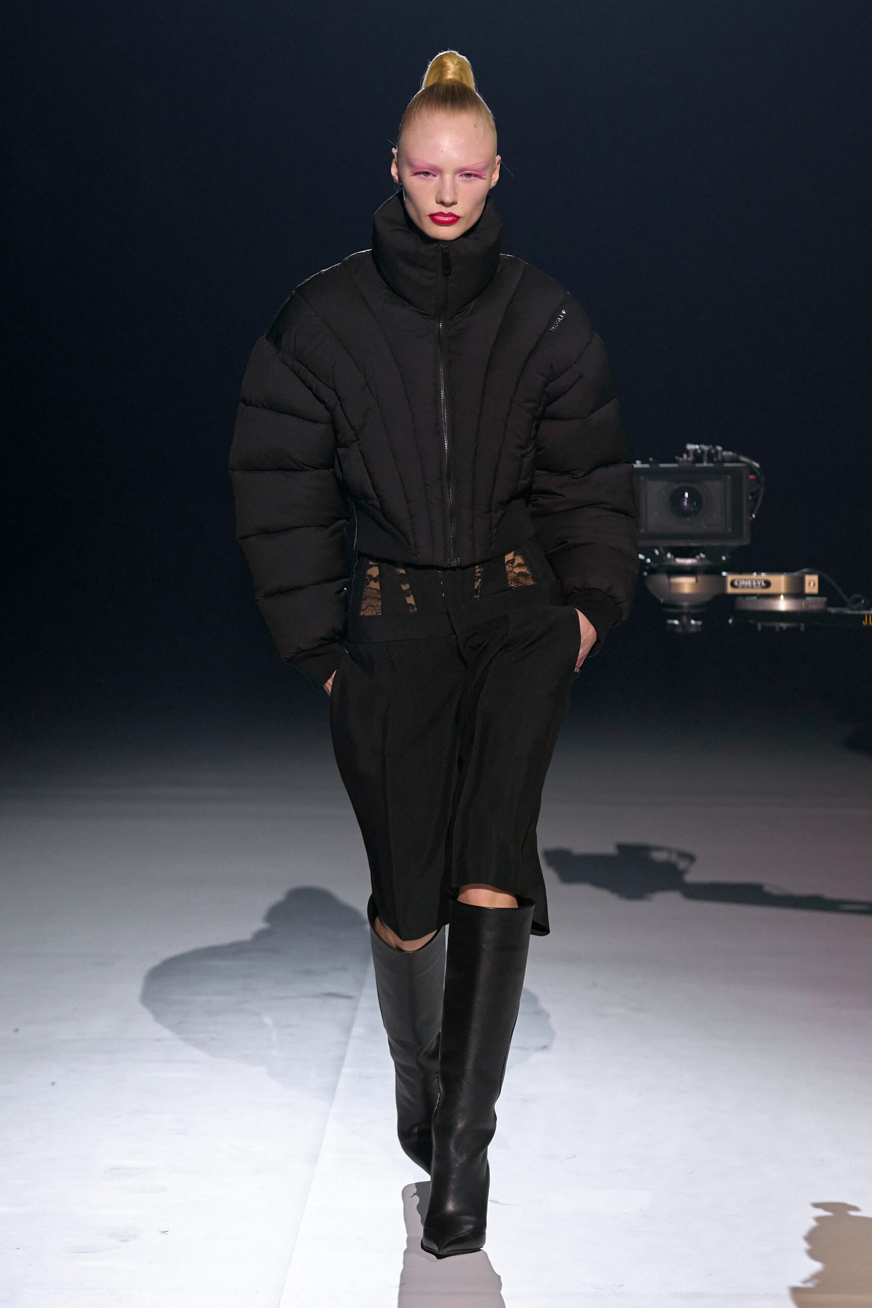 Mugler F/W 22 Look 14