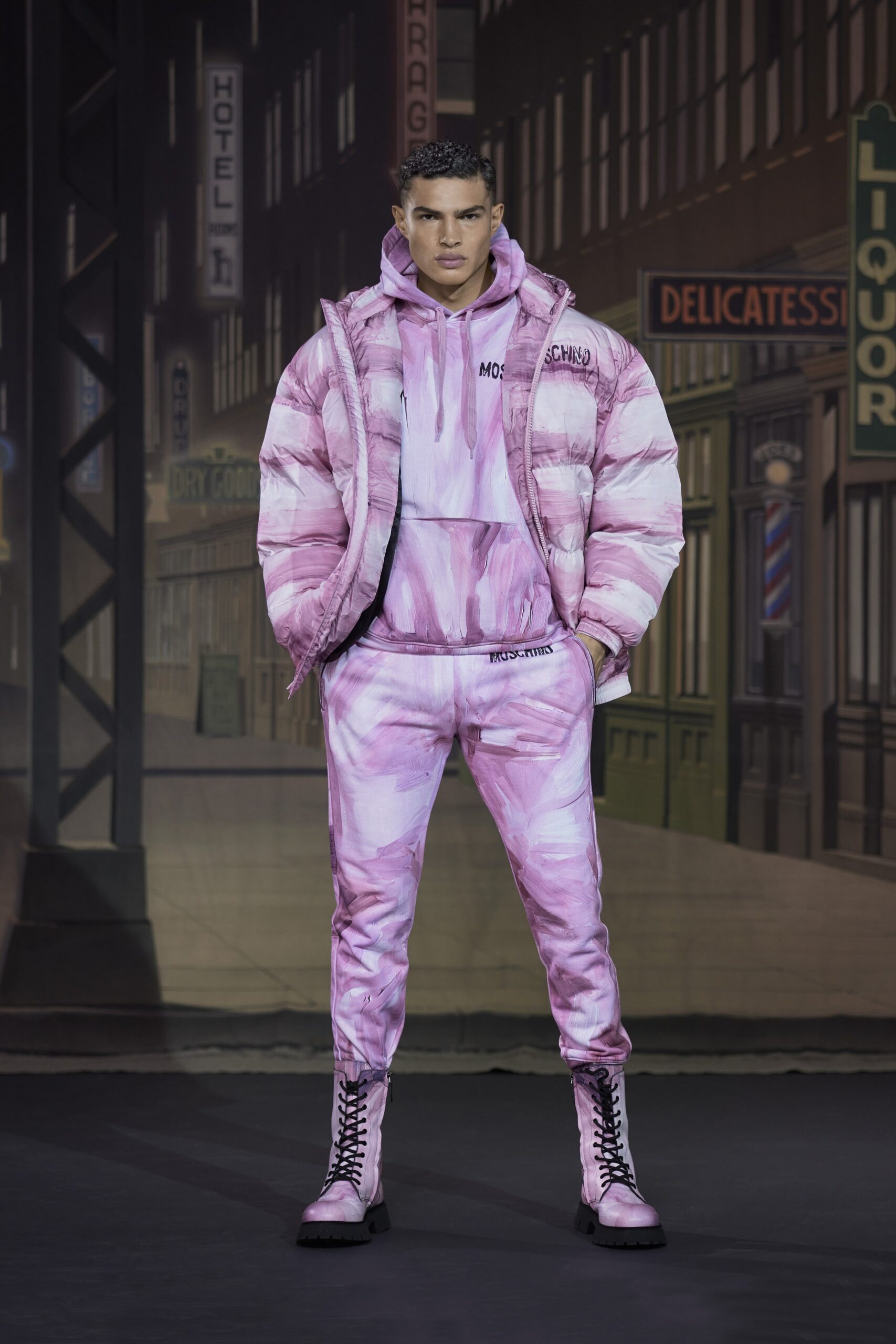 Moschino F/W 21 Menswear Look 15